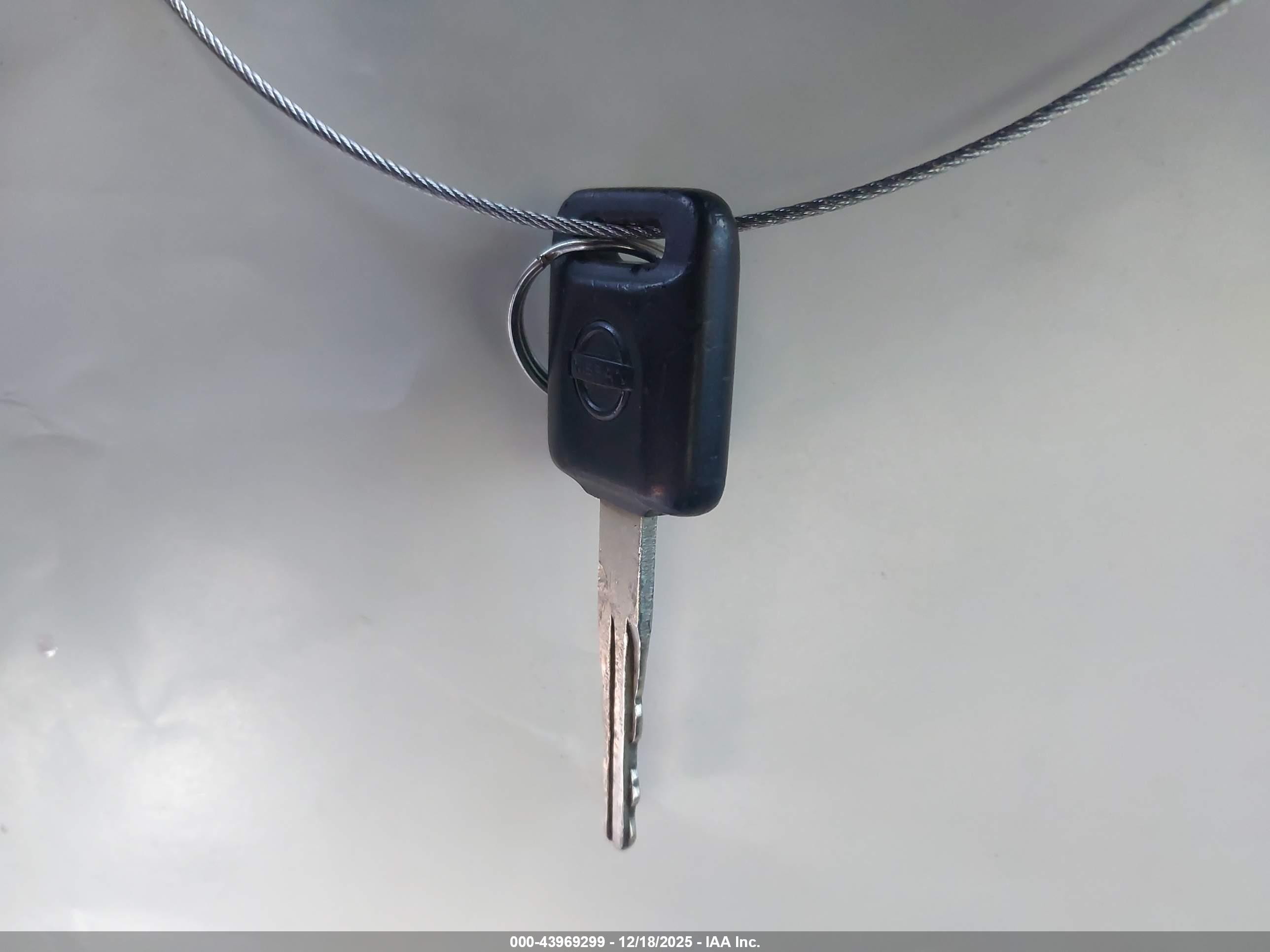 NISSAN NV200 image 11