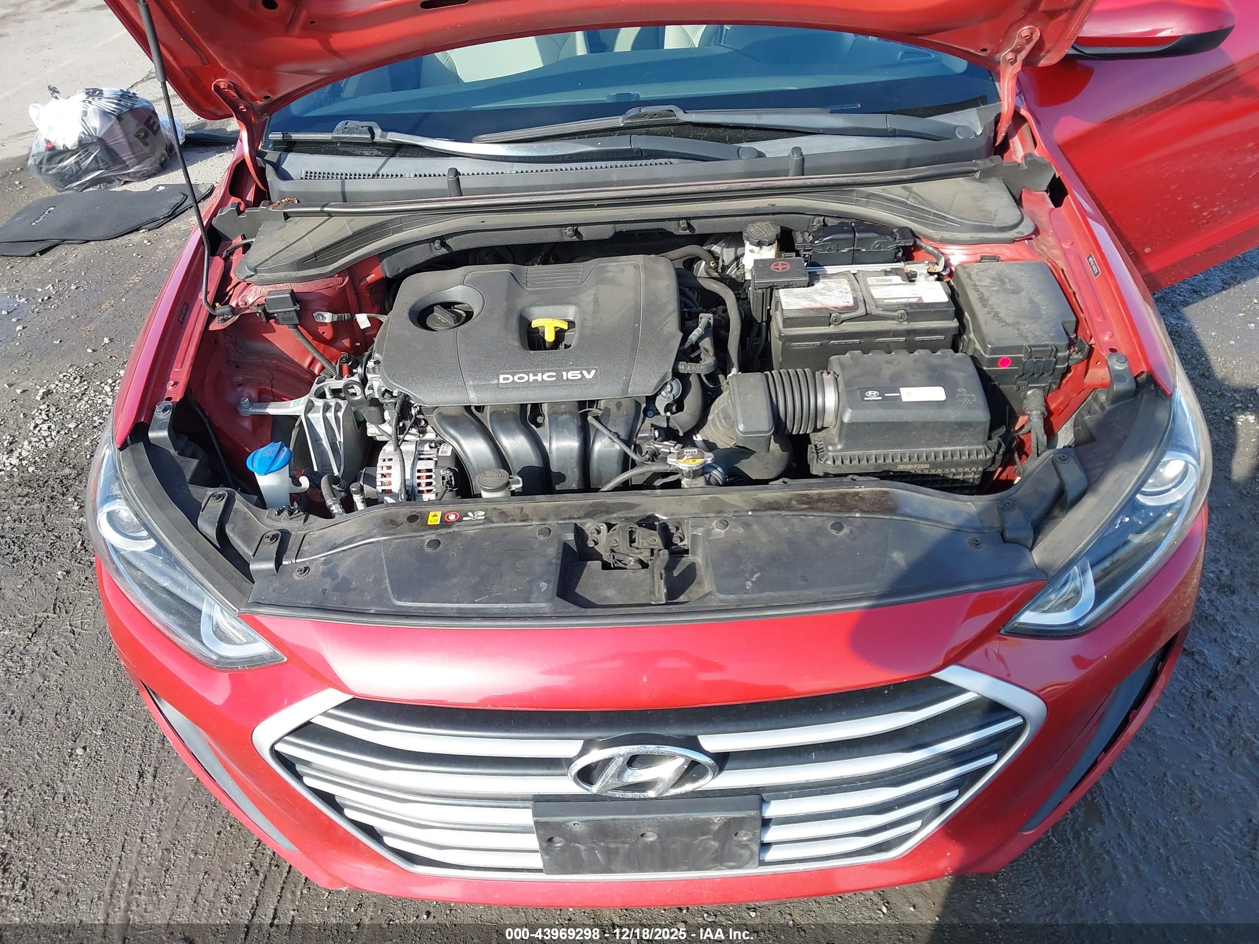 HYUNDAI ELANTRA image 10