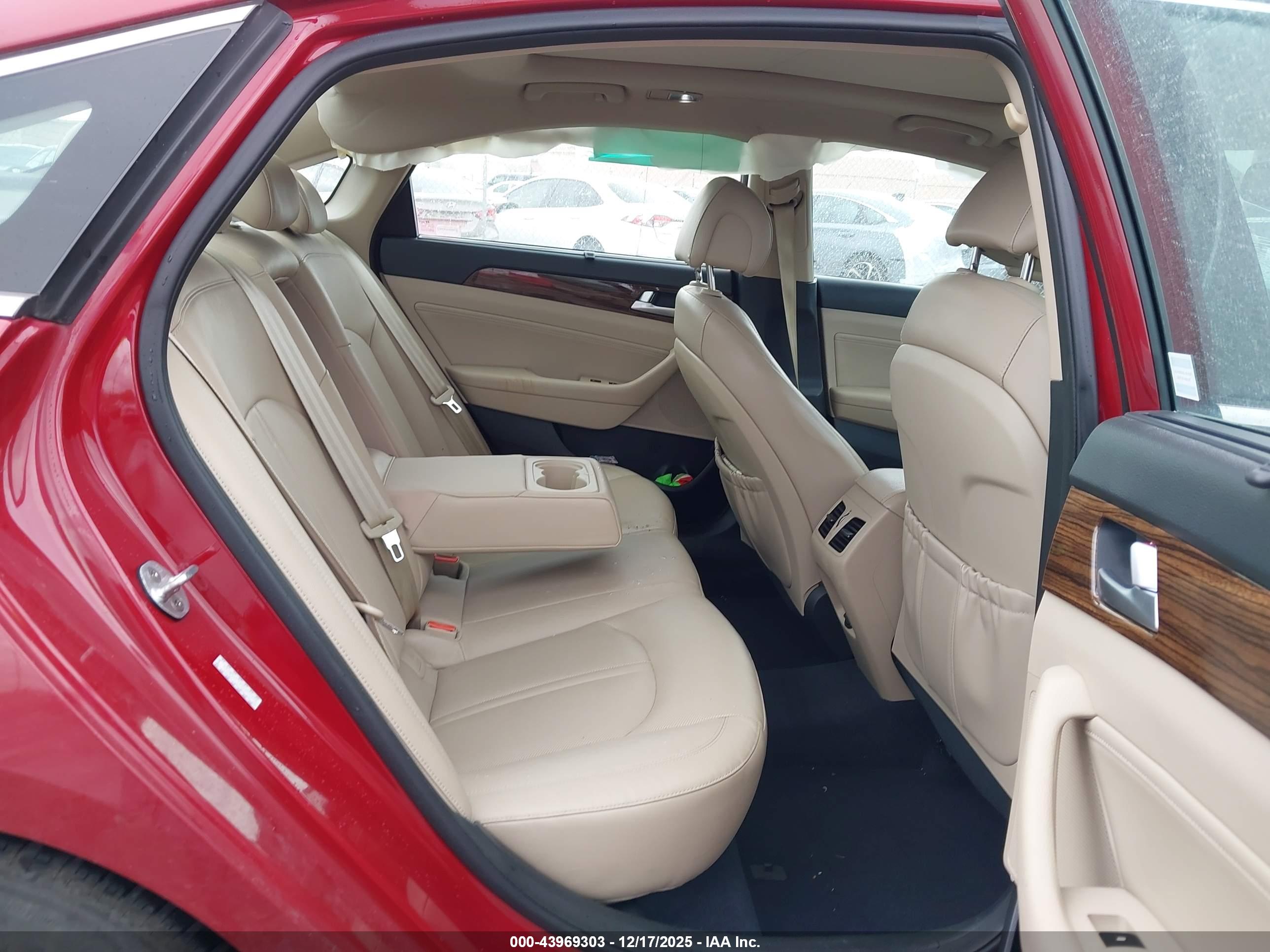 HYUNDAI SONATA image 8