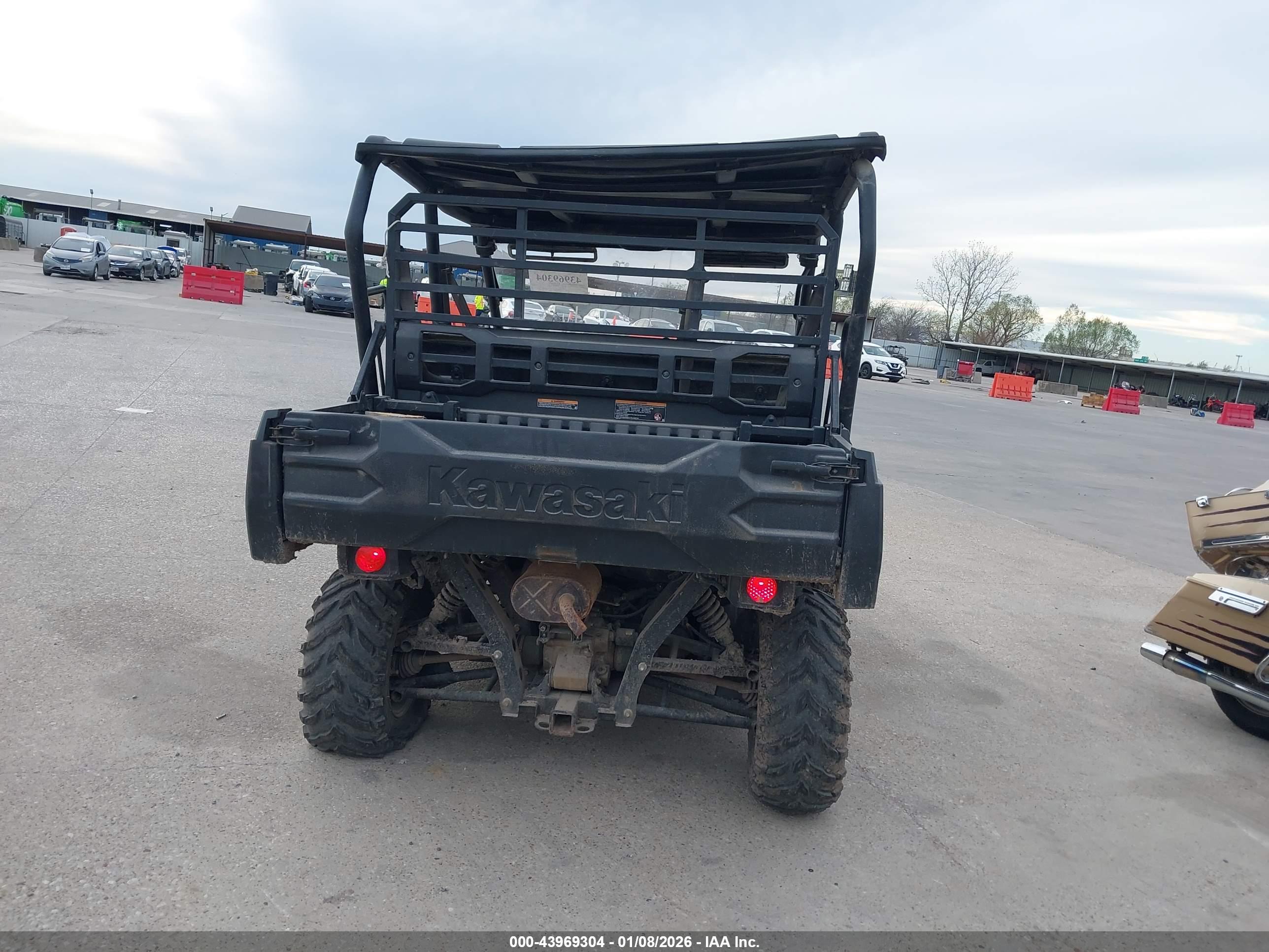 KAWASAKI KAF820 image 6