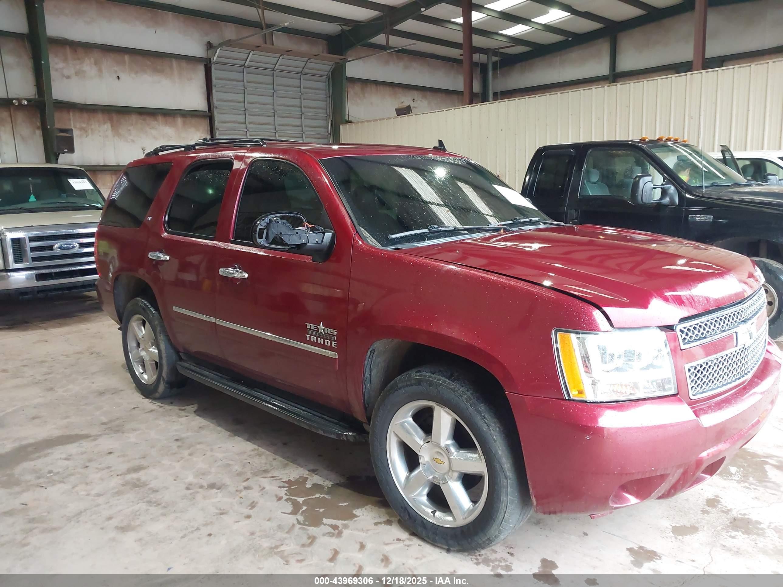 CHEVROLET TAHOE image 6