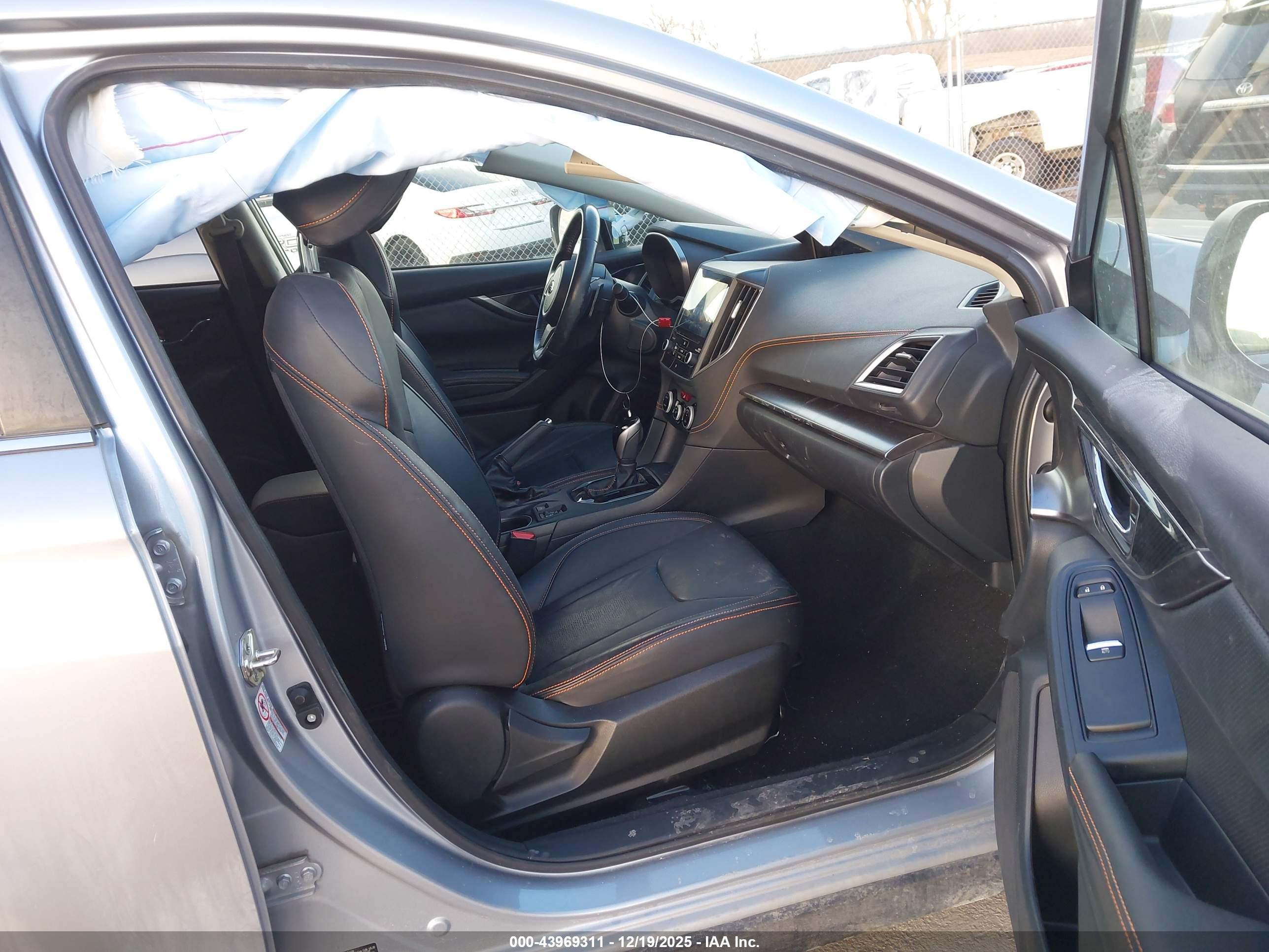SUBARU CROSSTREK image 5