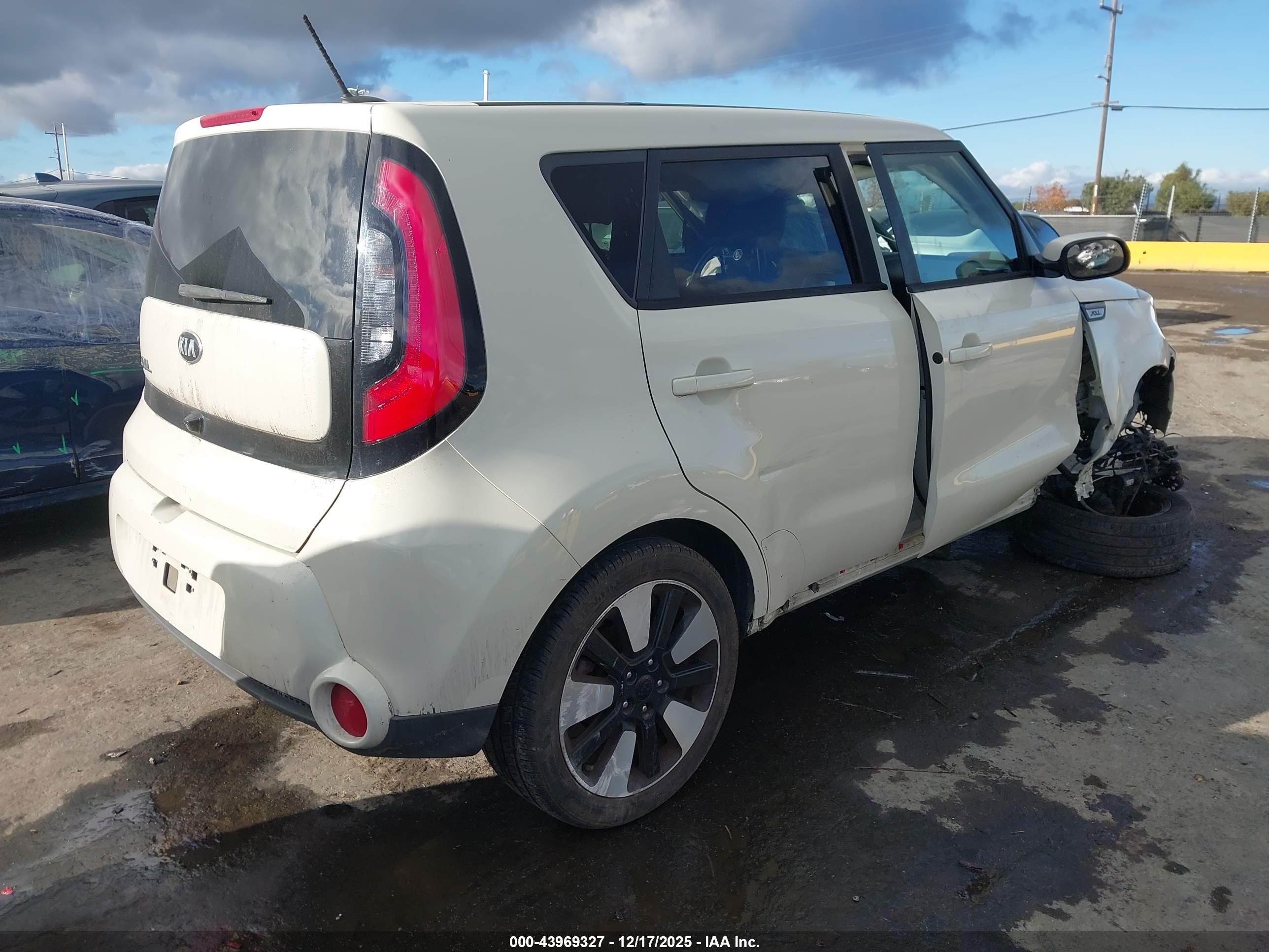 KIA SOUL image 4