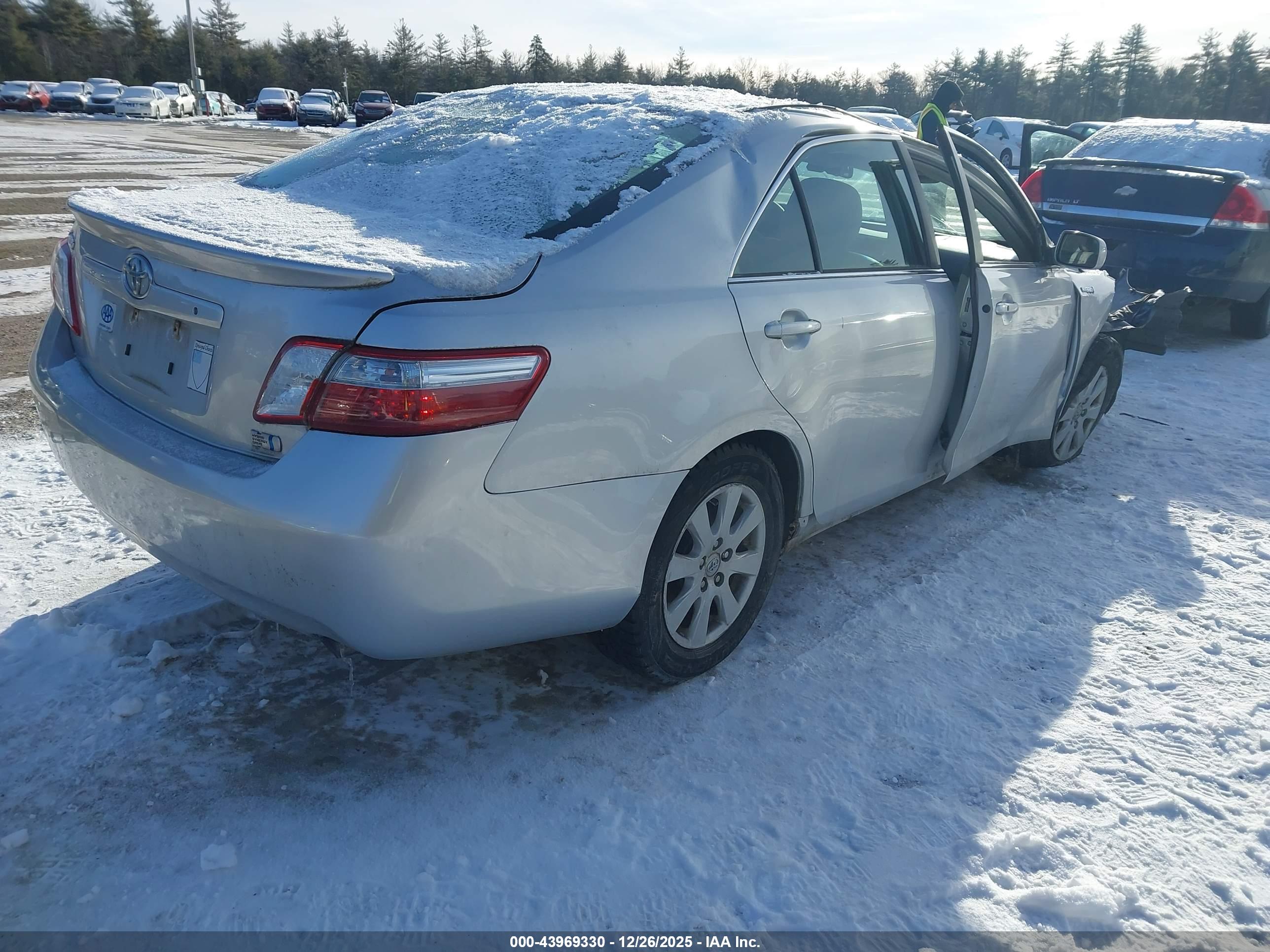 TOYOTA CAMRY image 4
