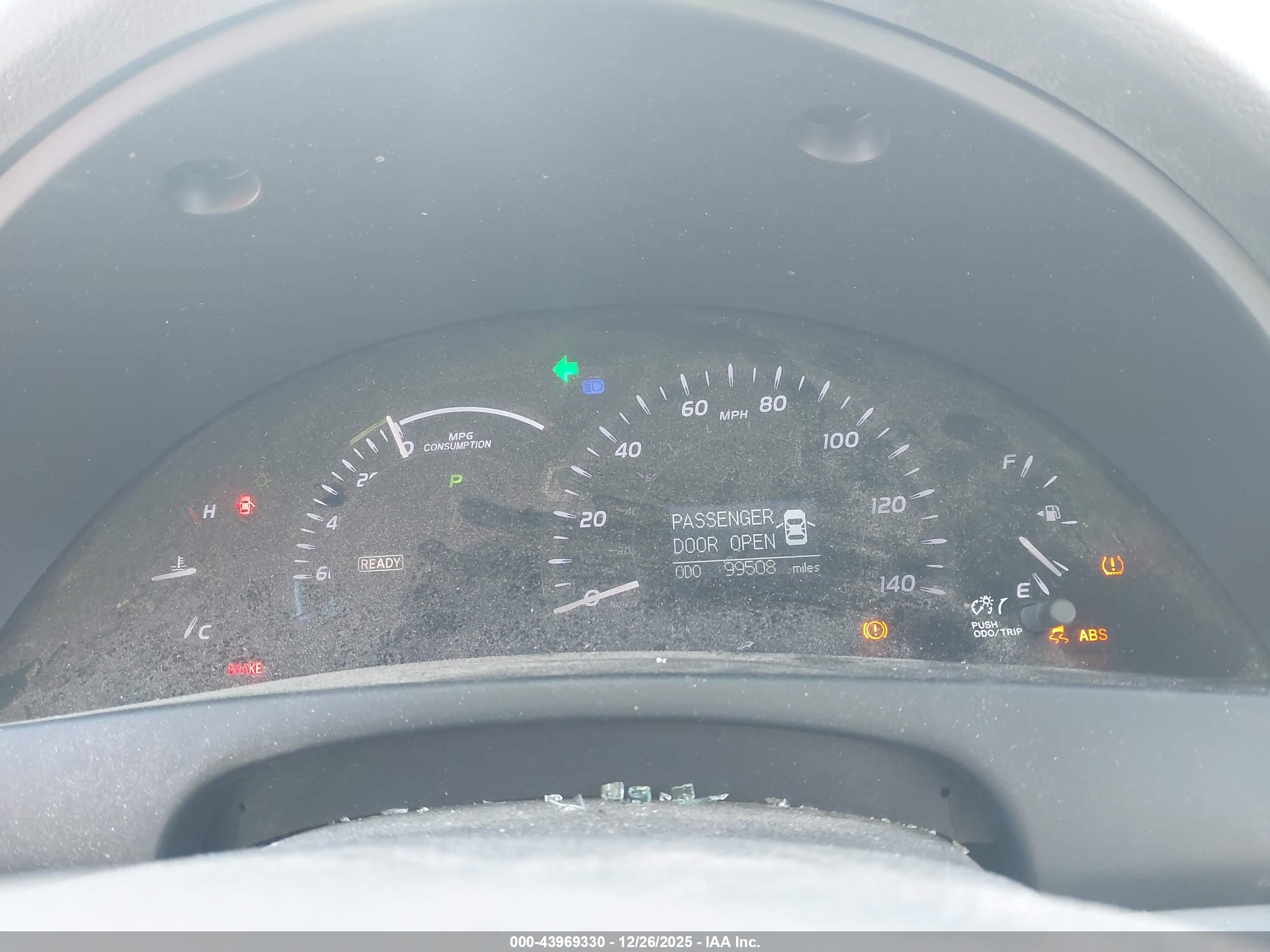 TOYOTA CAMRY image 7