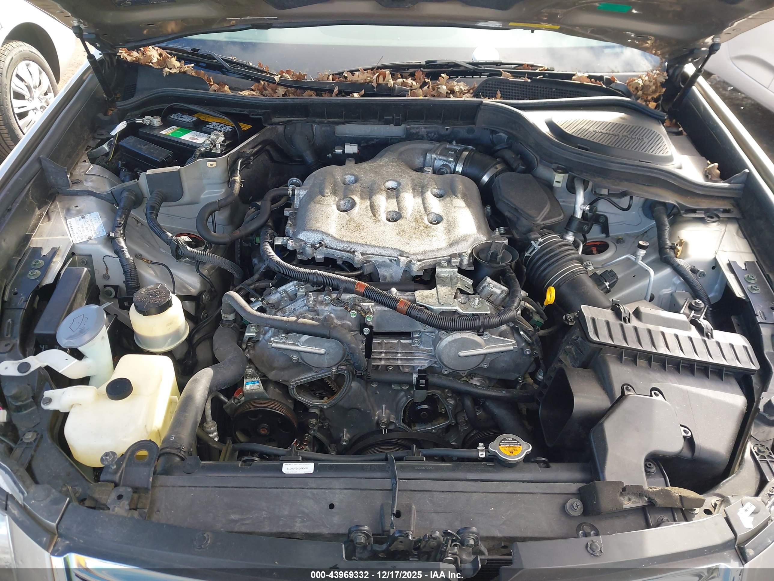 INFINITI M35 image 10