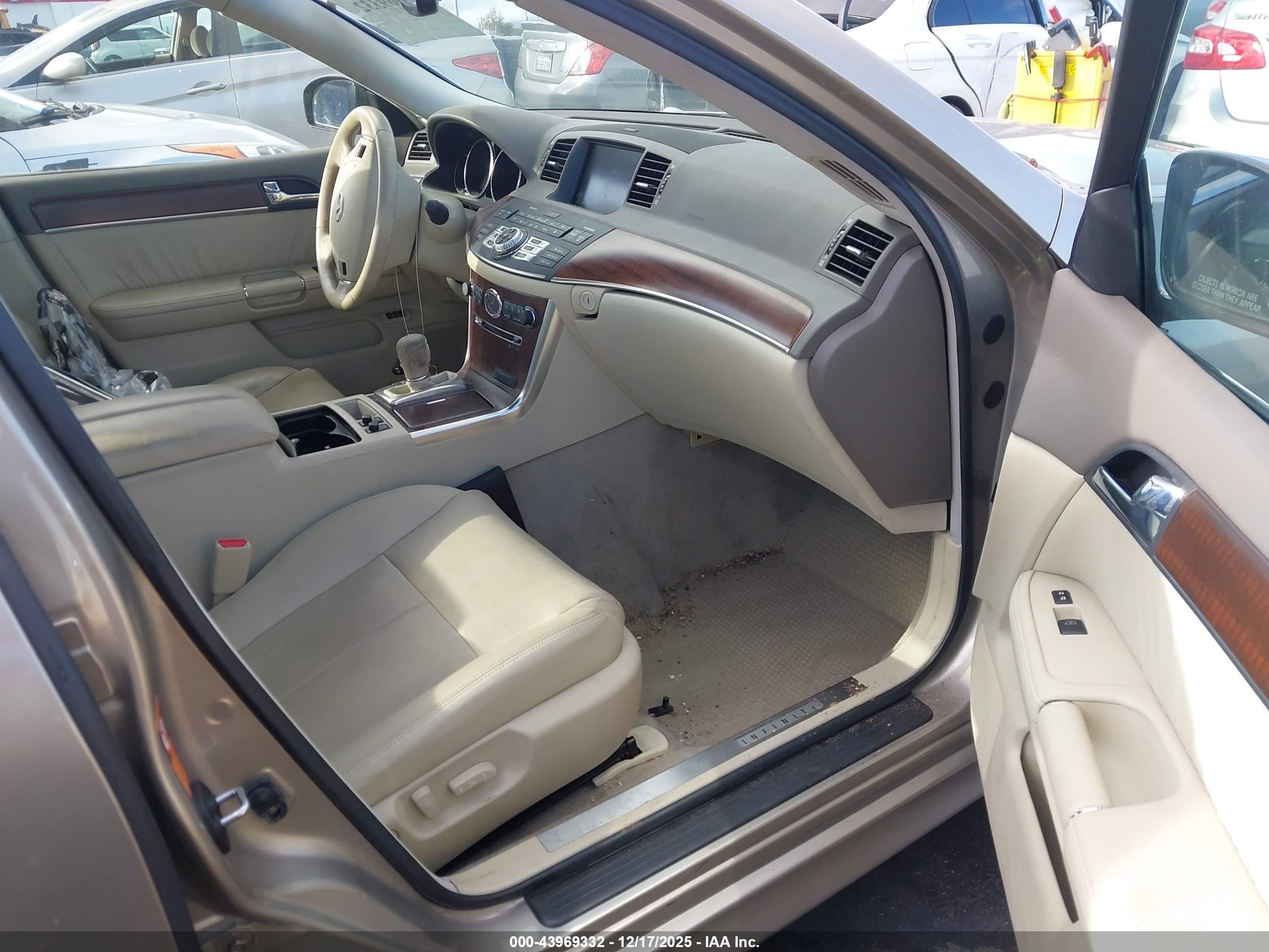 INFINITI M35 image 5