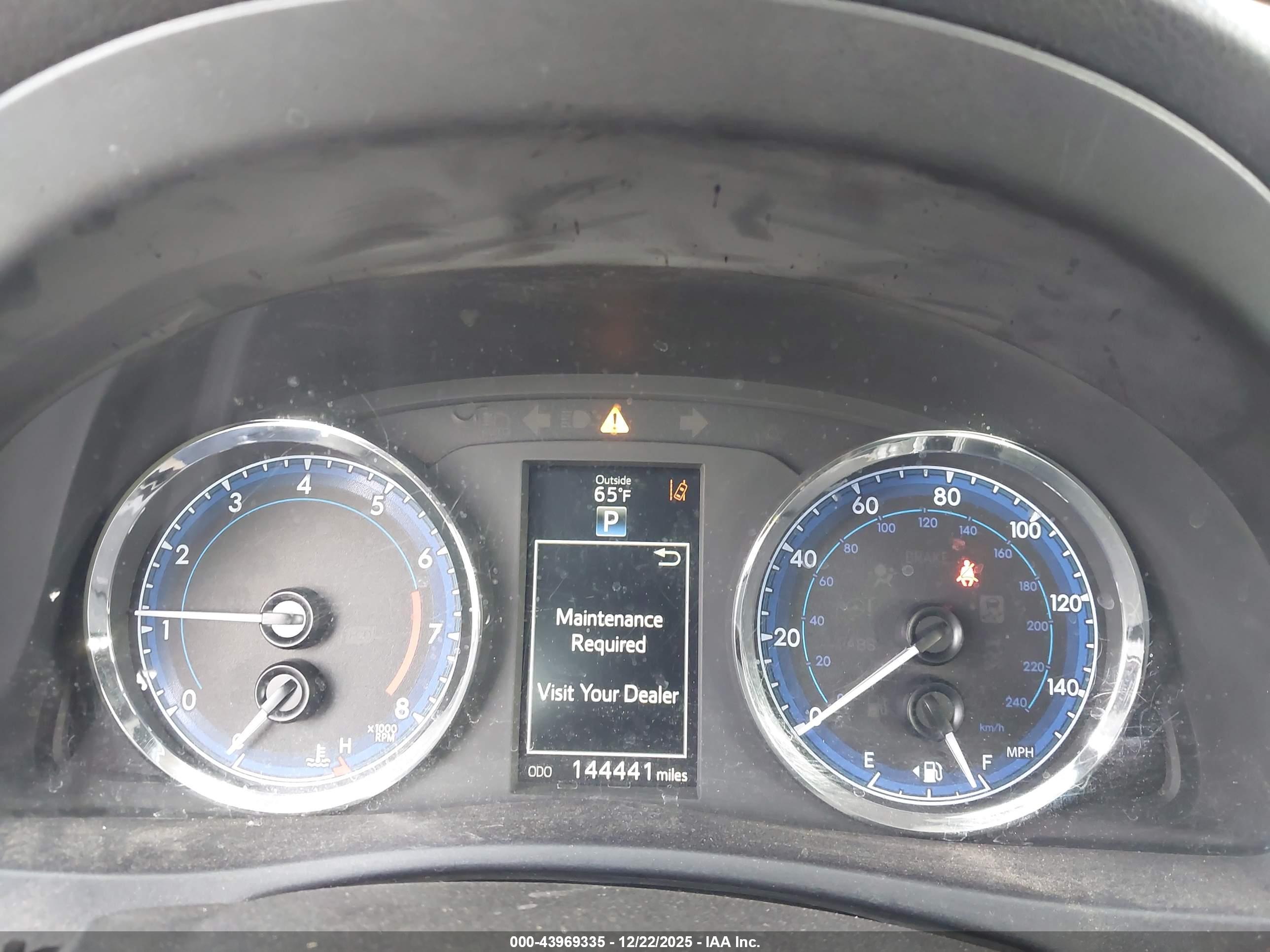TOYOTA COROLLA image 7