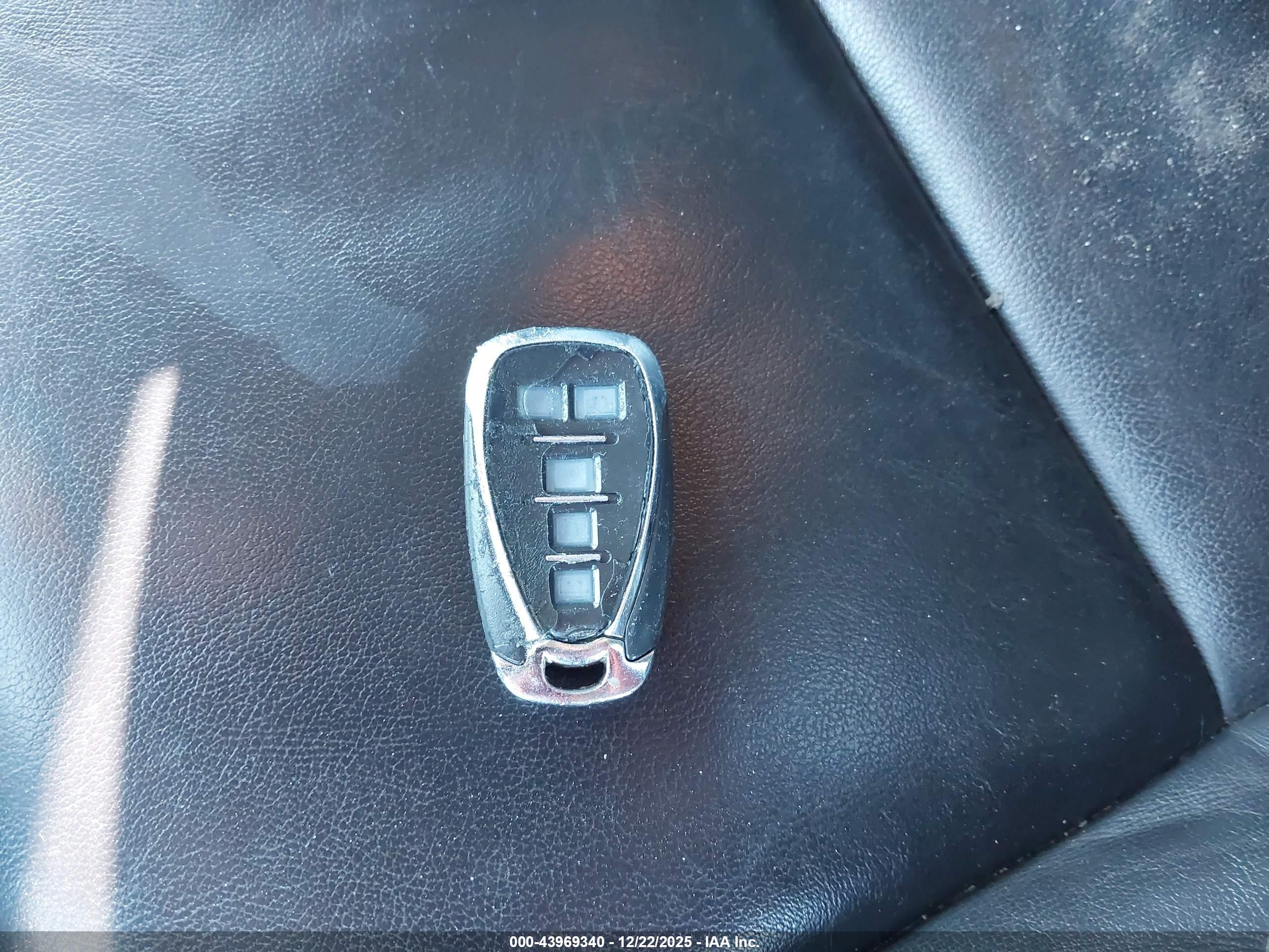 CHEVROLET CRUZE image 11