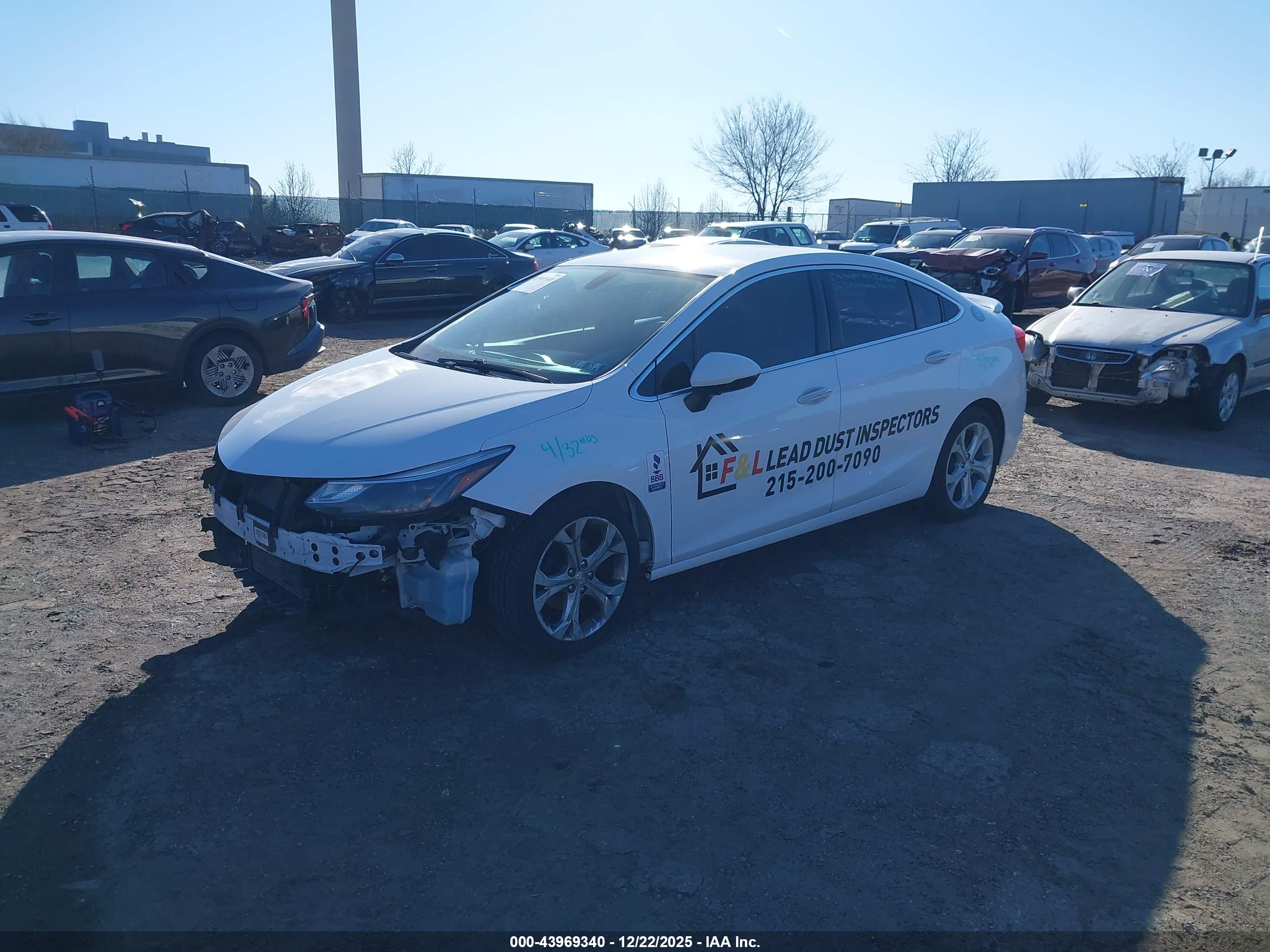 CHEVROLET CRUZE image 2