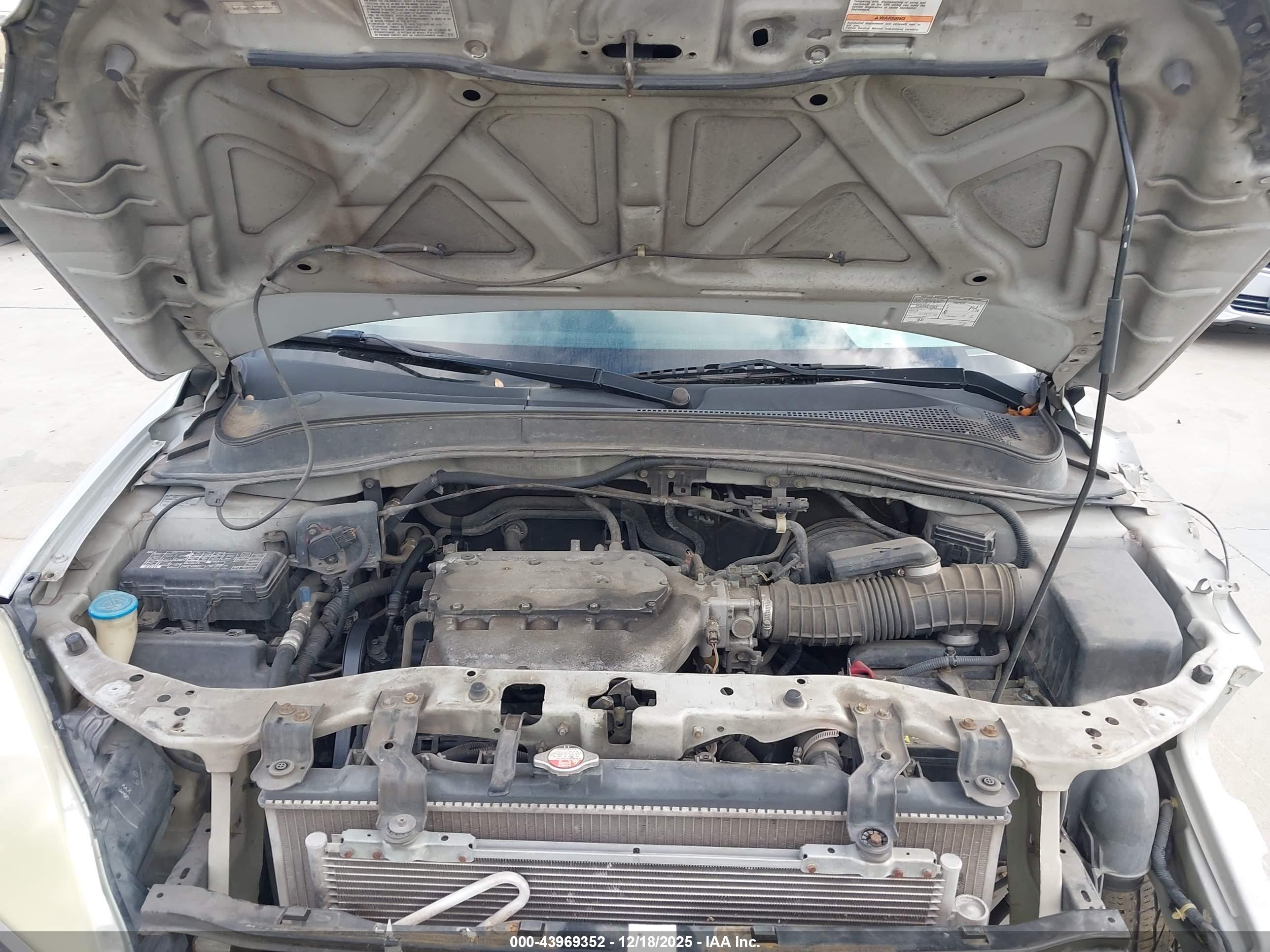 HONDA PILOT image 10