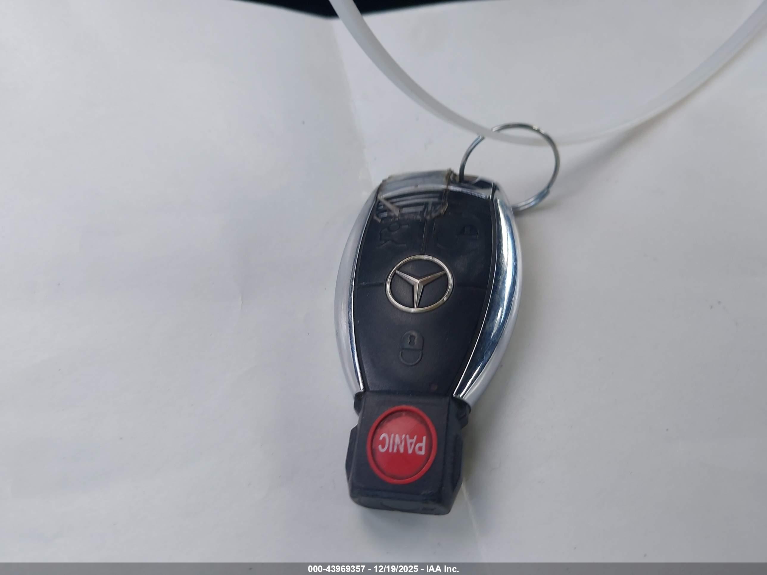 MERCEDES-BENZ S image 11