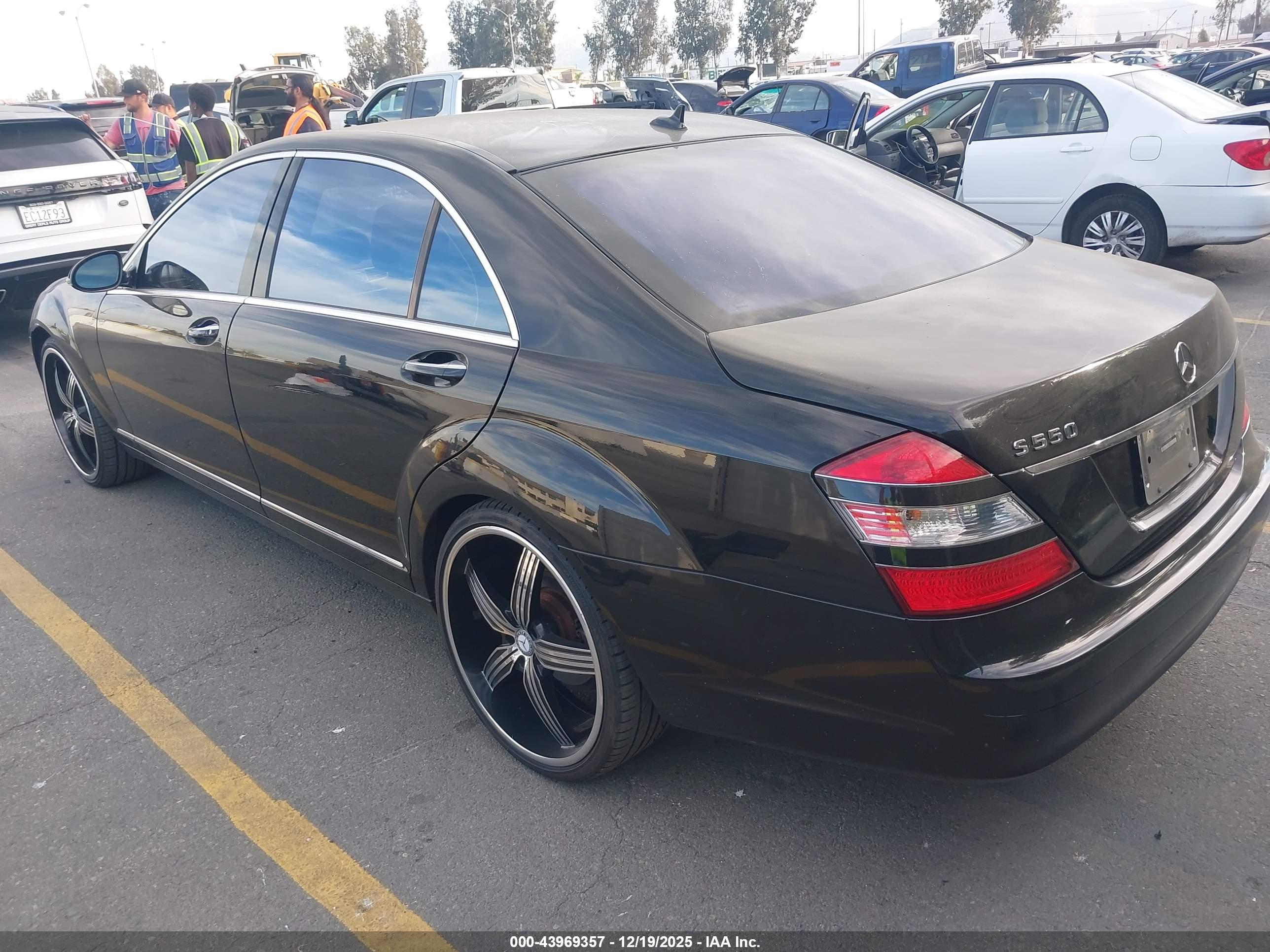 MERCEDES-BENZ S image 3