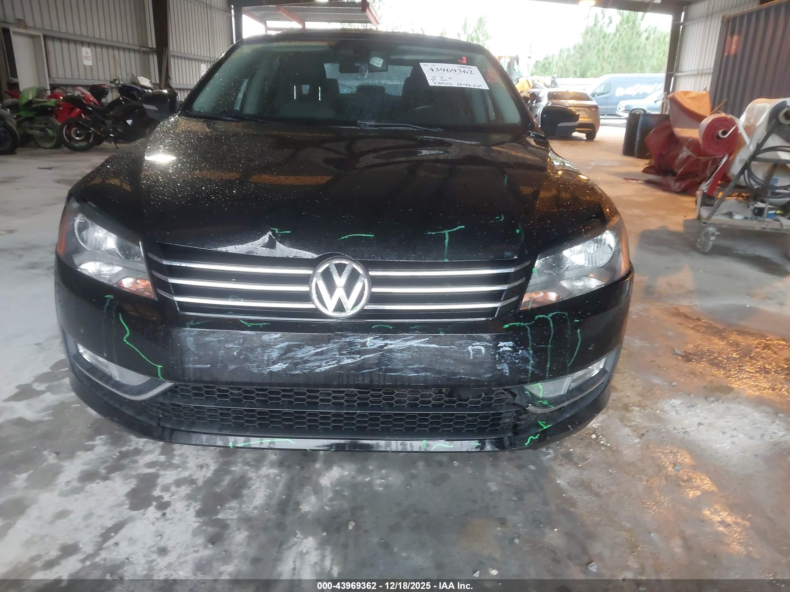 VOLKSWAGEN PASSAT image 6