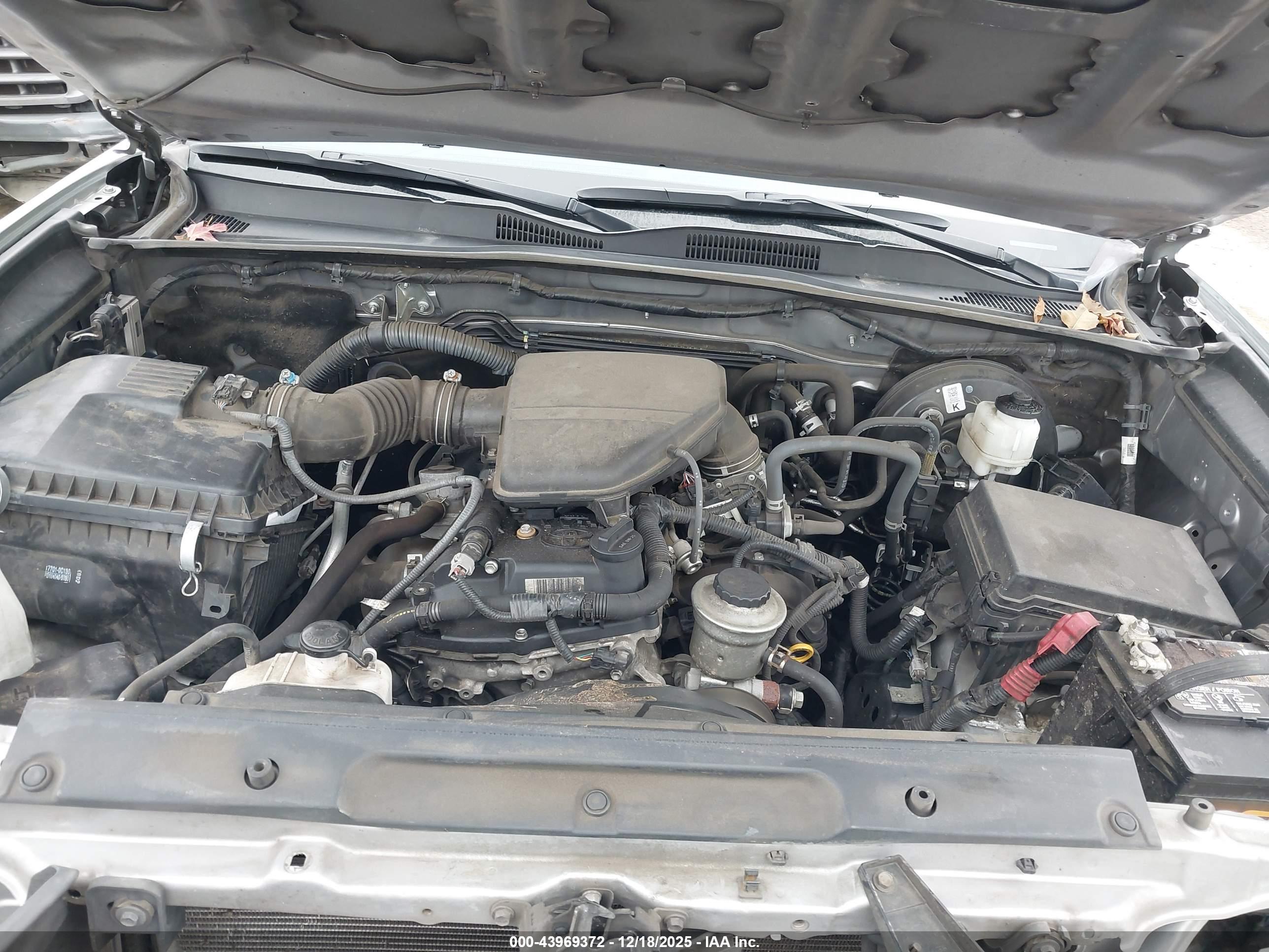 TOYOTA TACOMA image 10