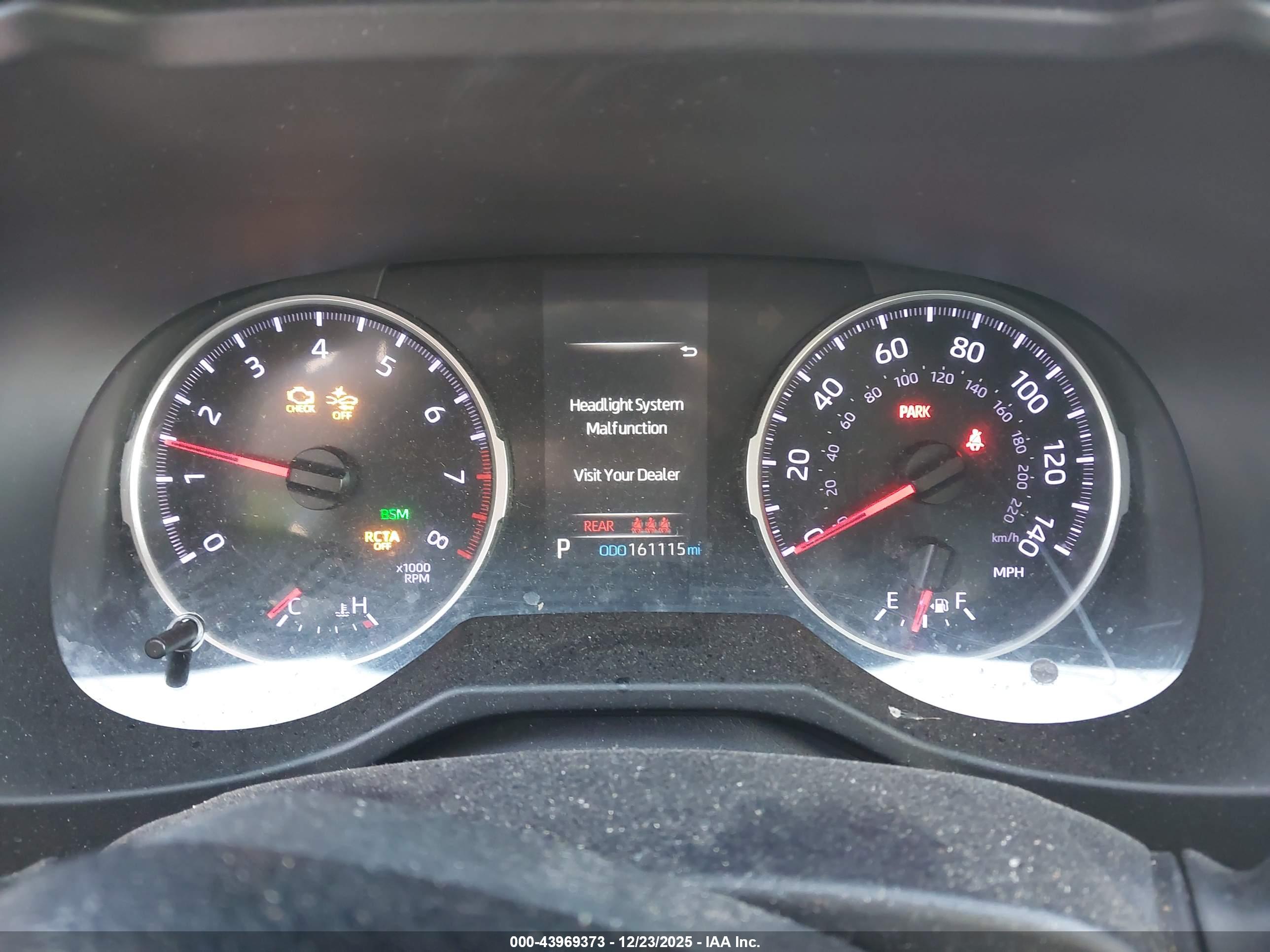 TOYOTA RAV4 image 7