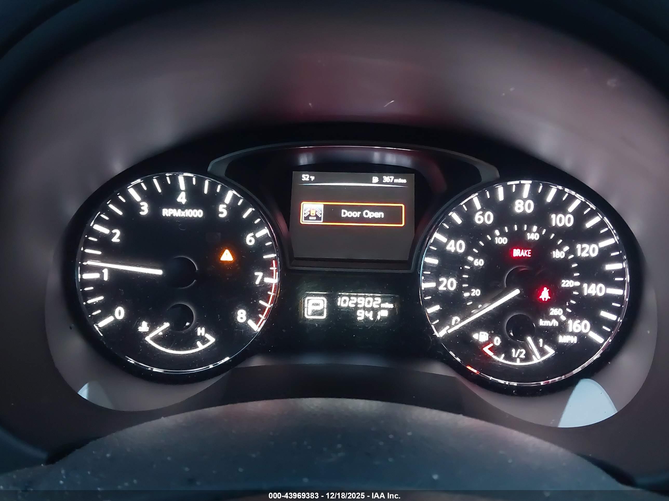 NISSAN ALTIMA image 7