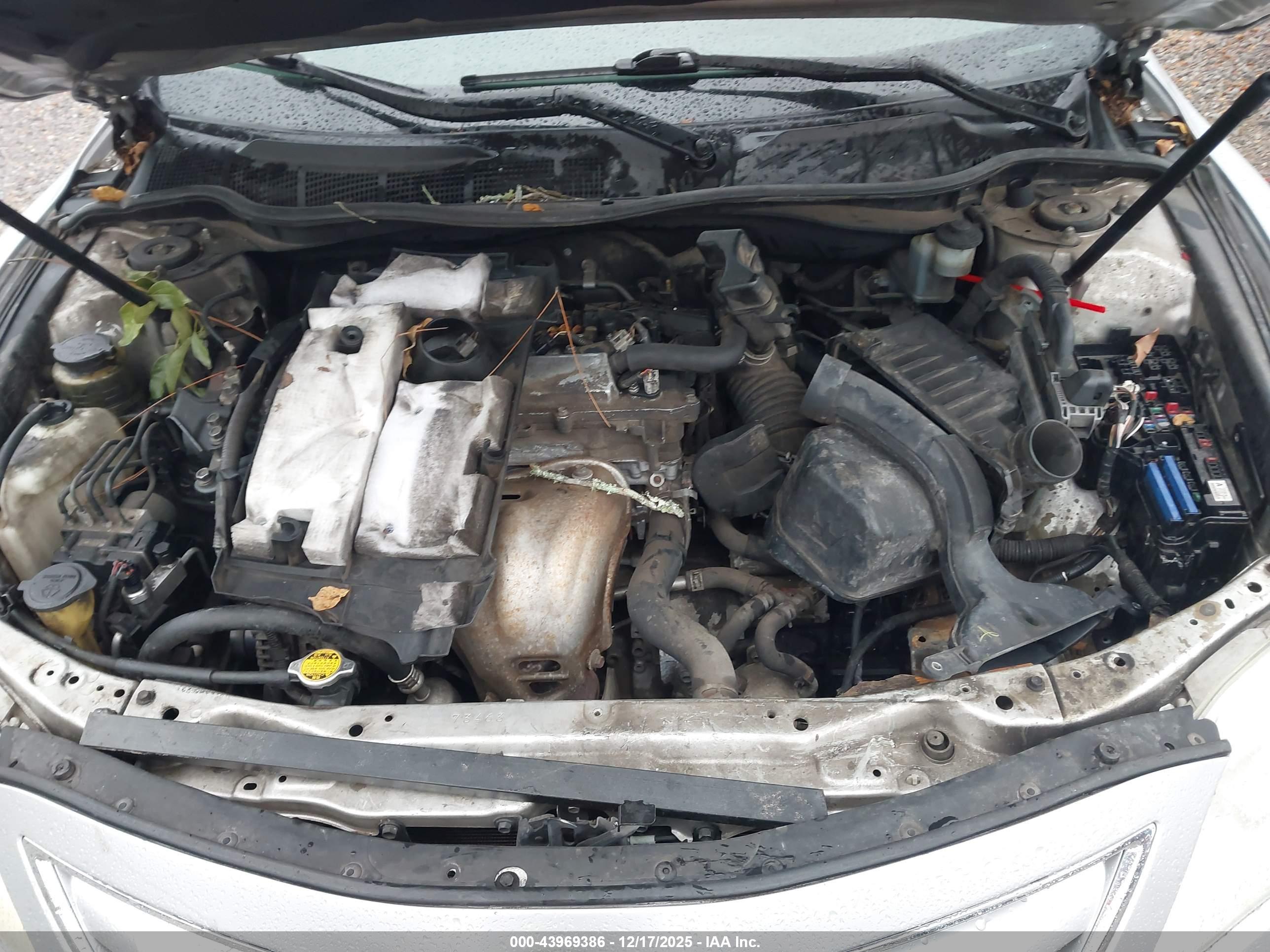 TOYOTA CAMRY image 10