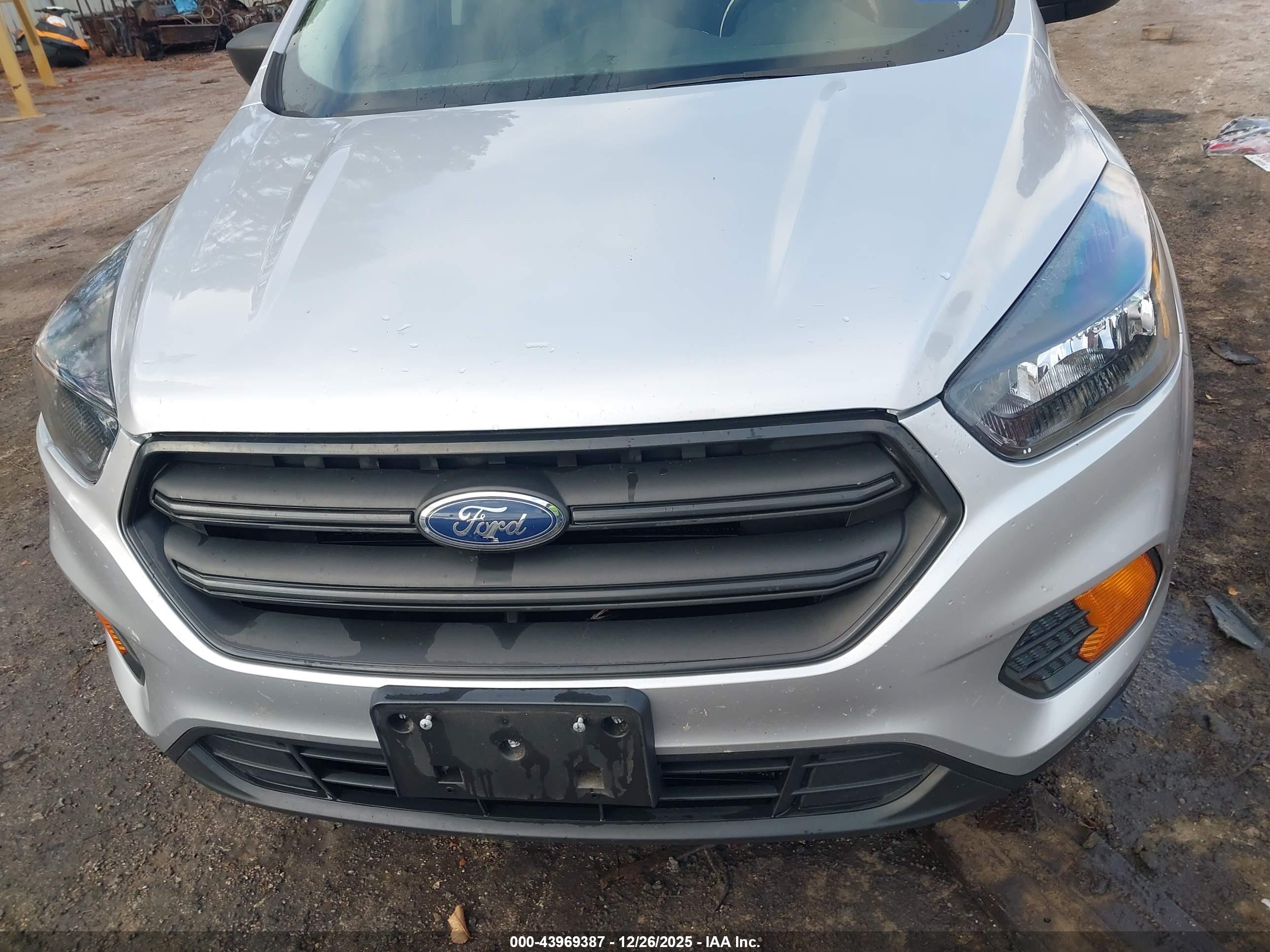 FORD ESCAPE image 6