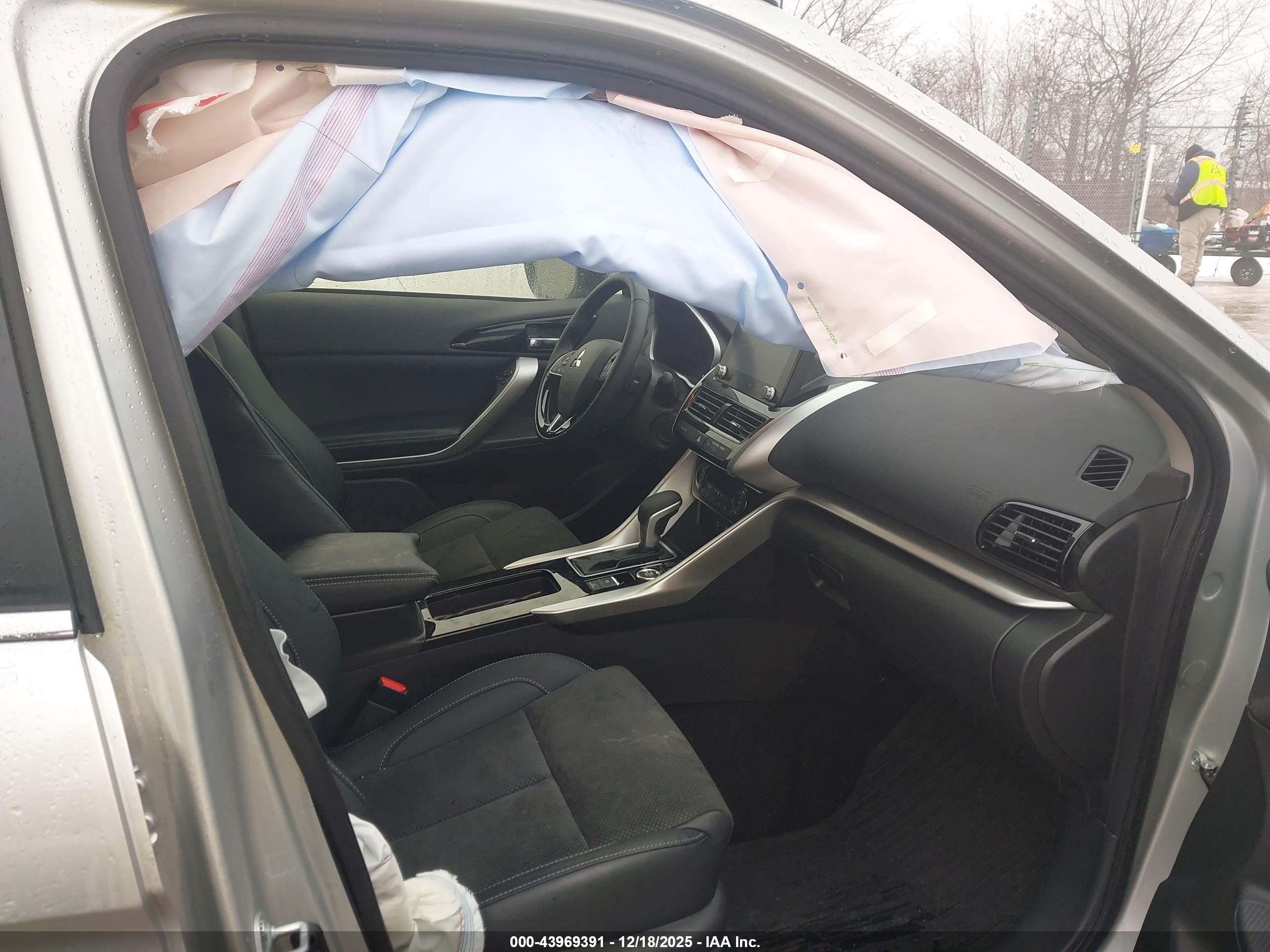 MITSUBISHI ECLIPSE image 5