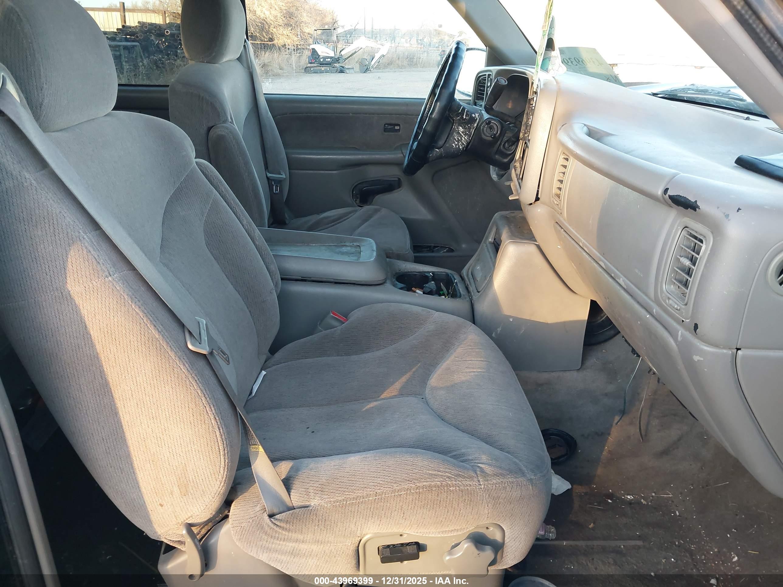 GMC SIERRA image 5