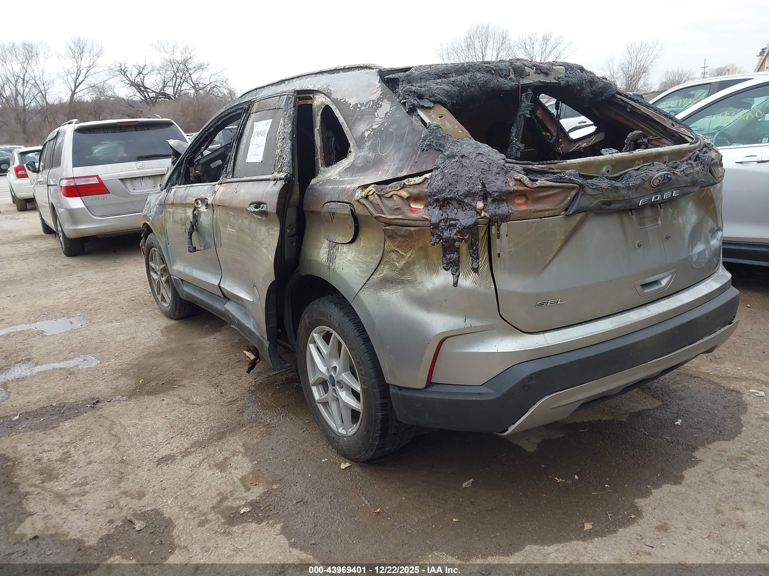 FORD EDGE image 3