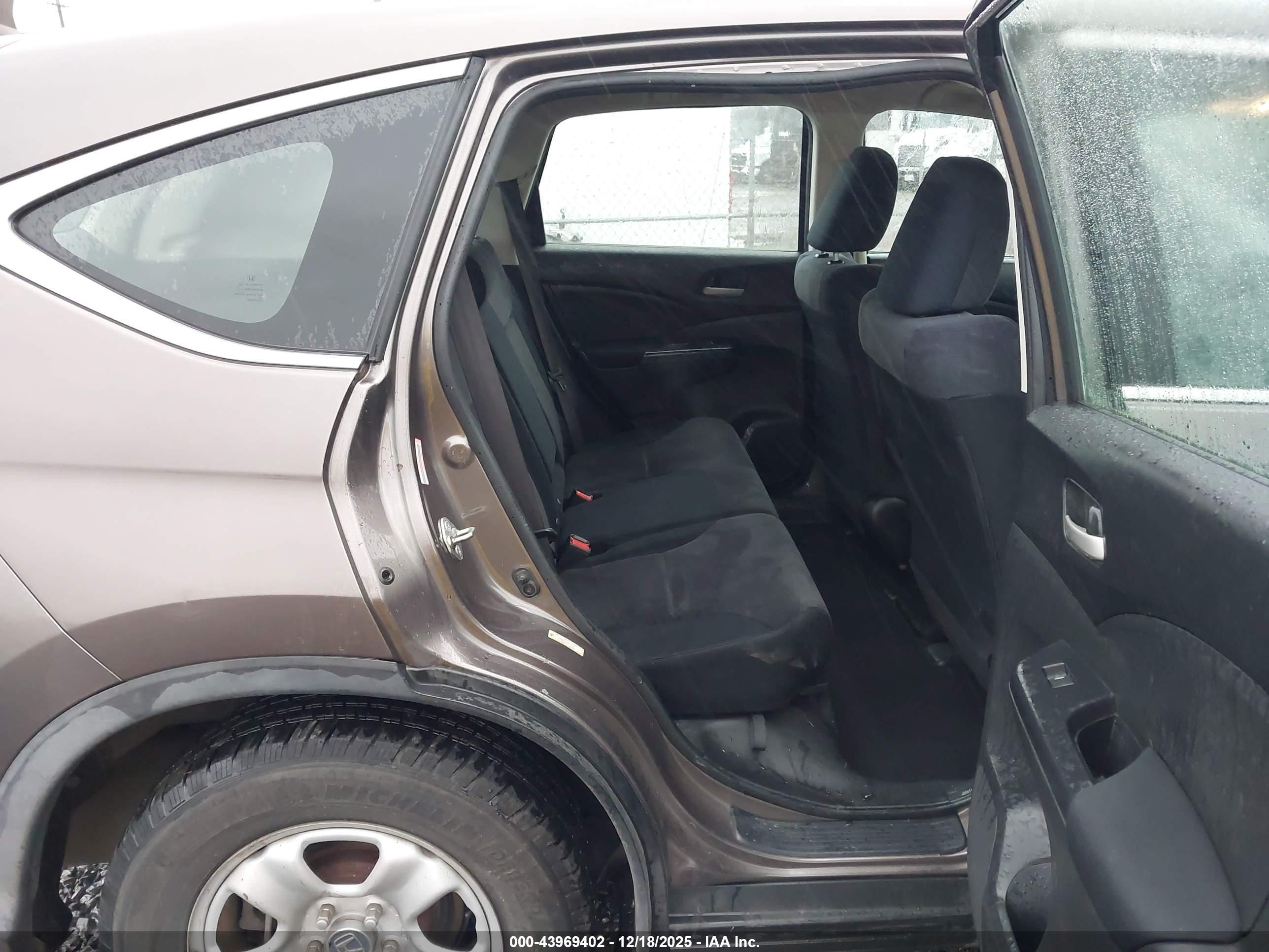 HONDA CR-V image 8