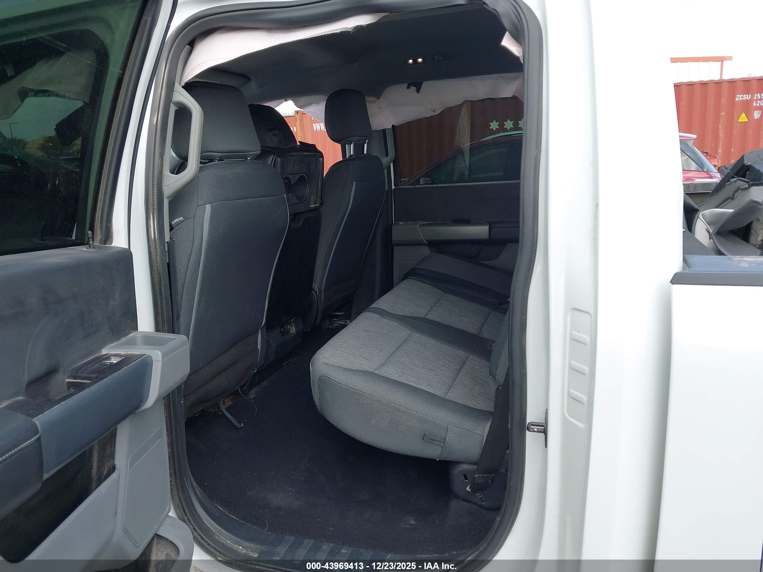 FORD F-250 image 7