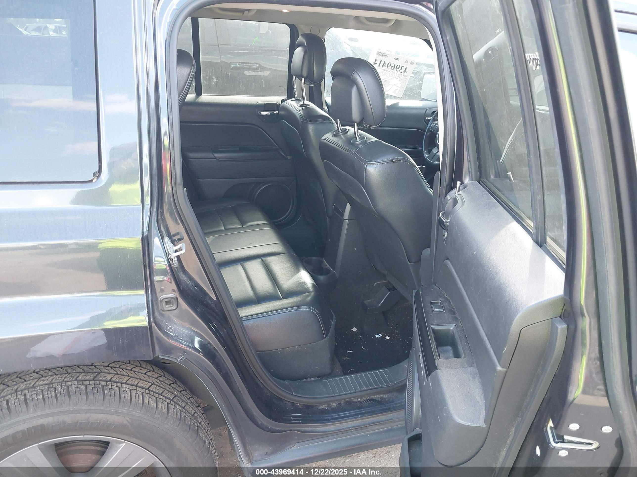 JEEP PATRIOT image 8