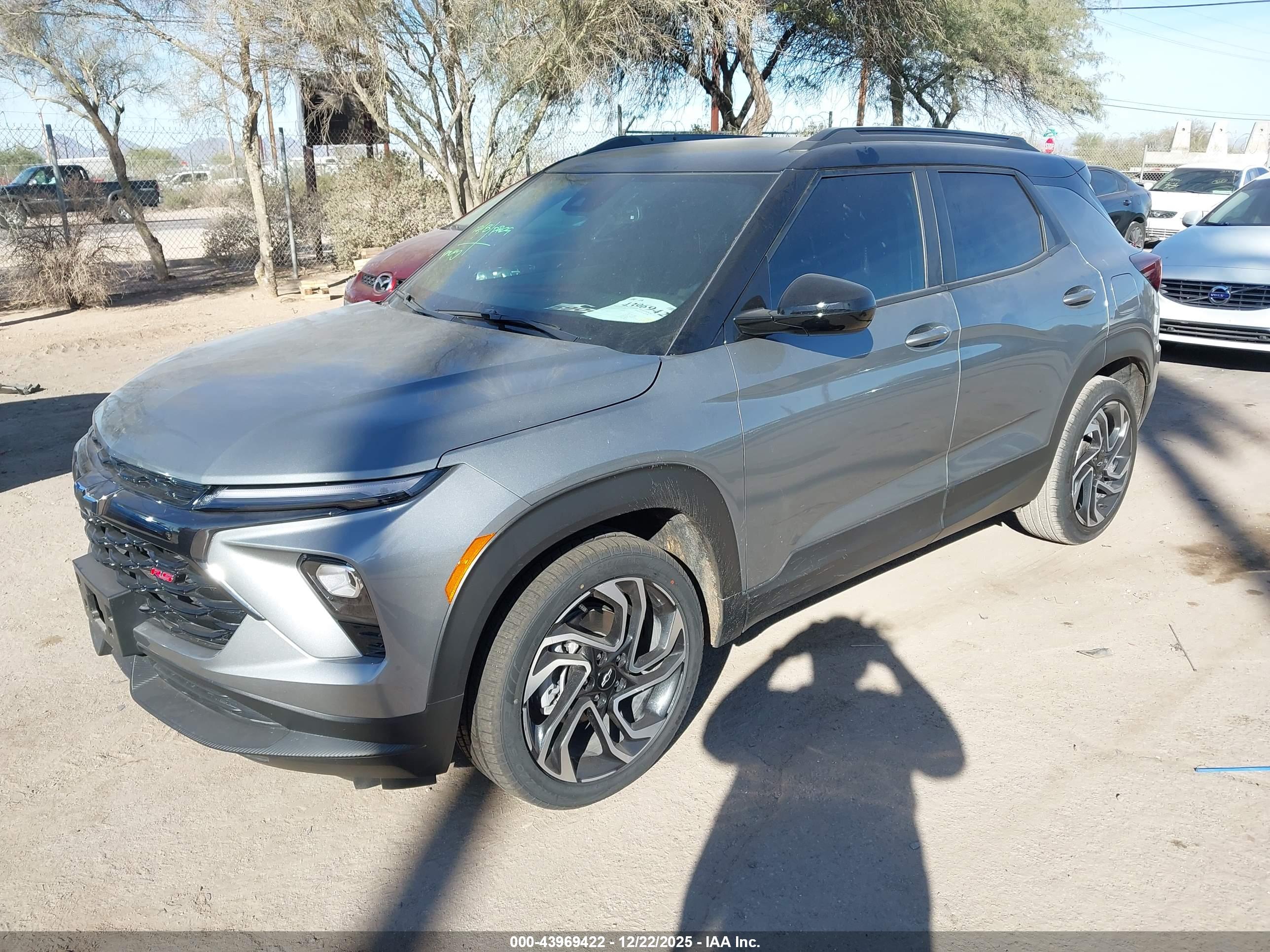 CHEVROLET TRAILBLAZER image 2