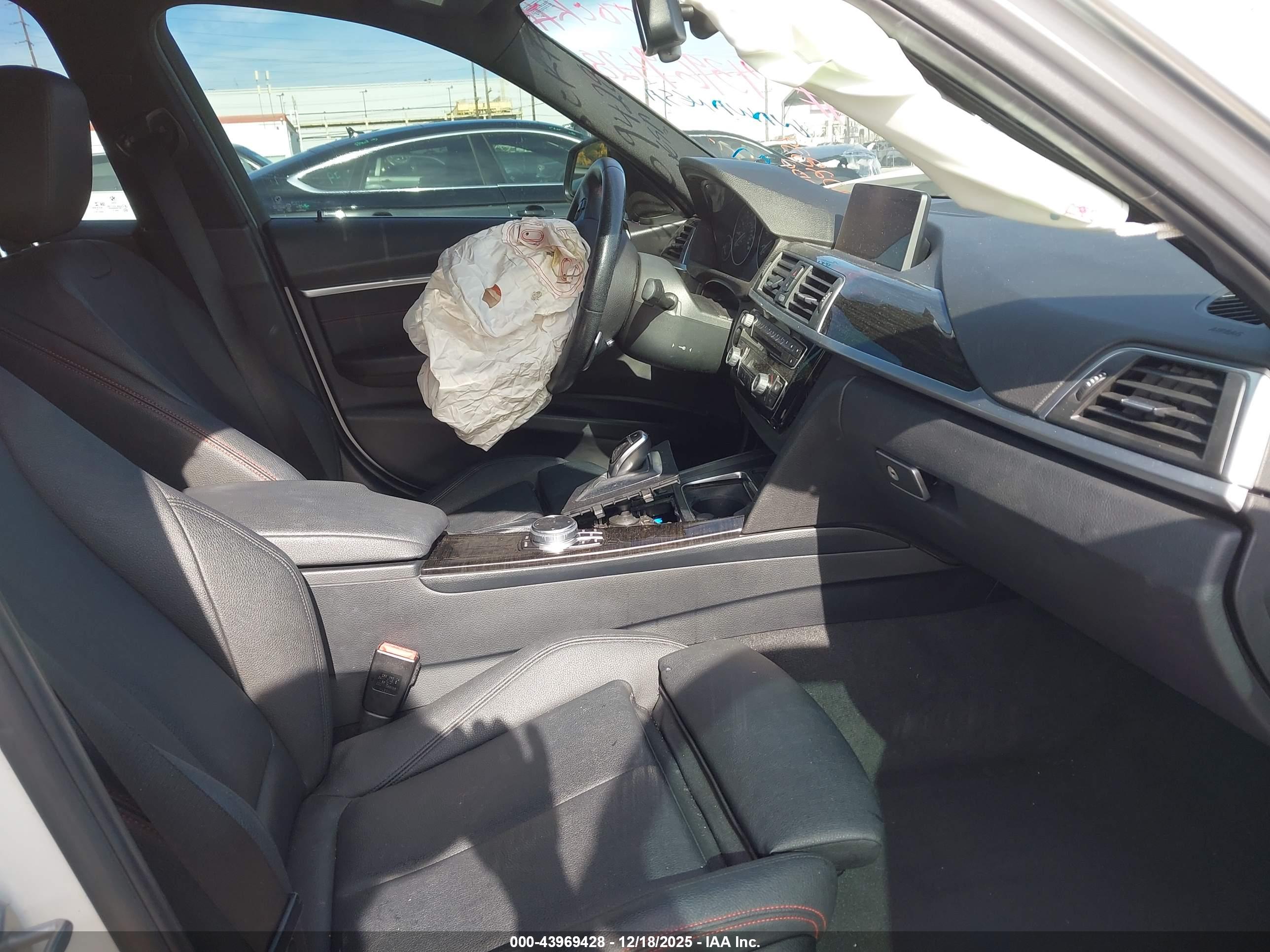BMW 330I image 5