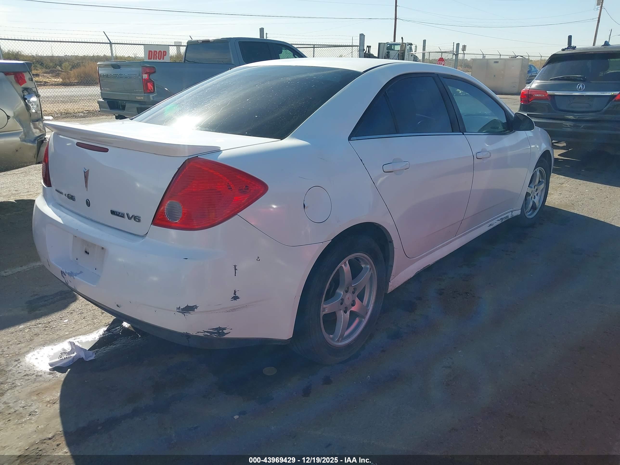 PONTIAC G6 image 4