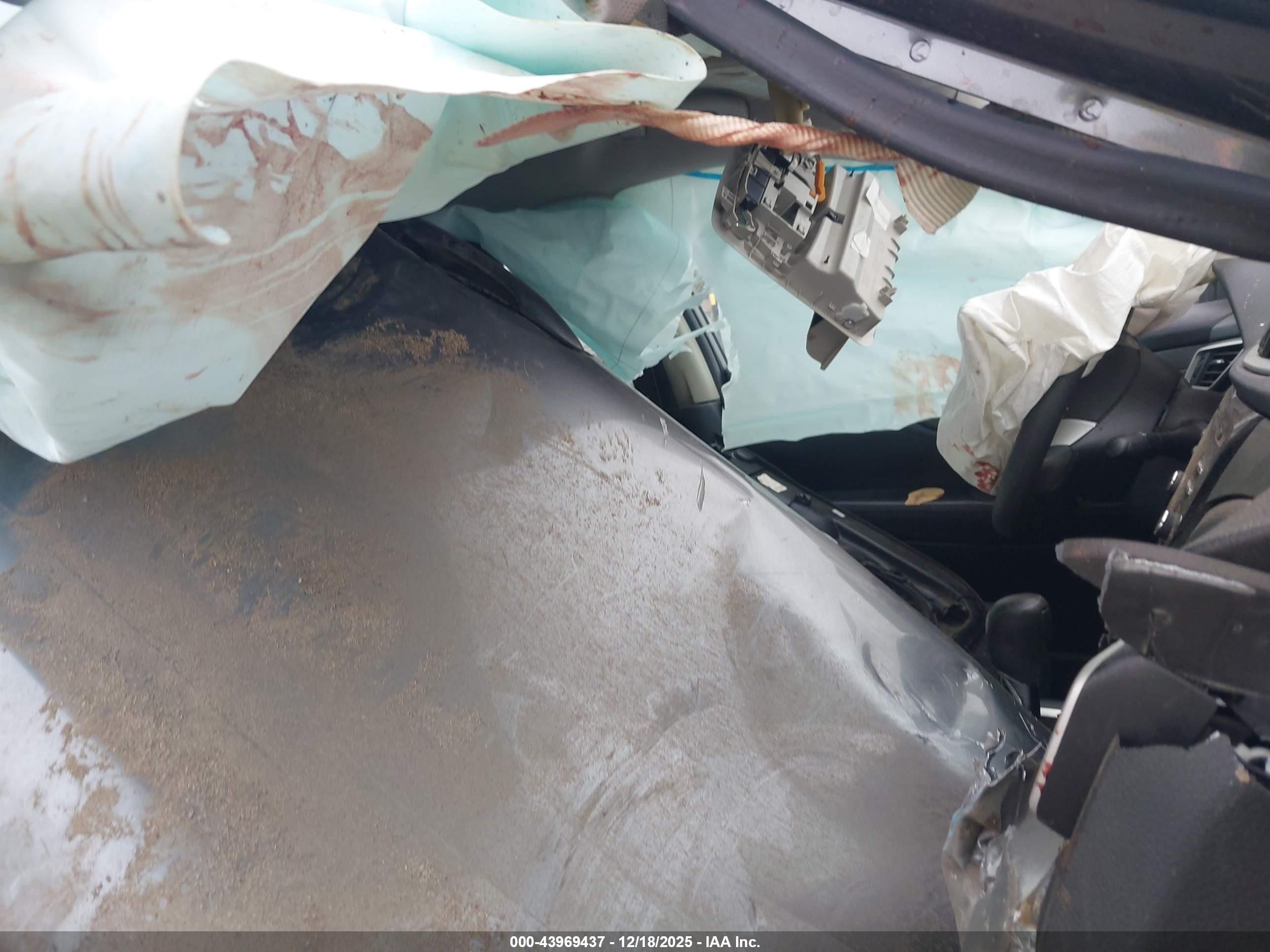 NISSAN ROGUE image 5