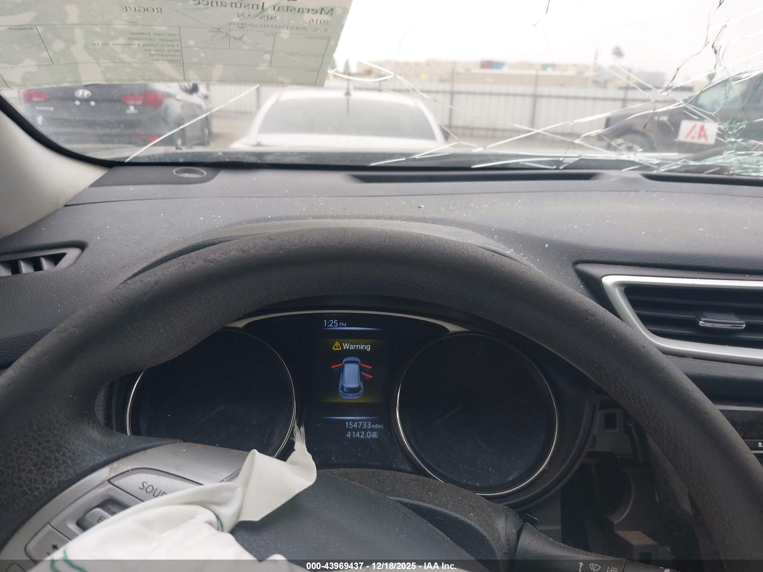 NISSAN ROGUE image 7