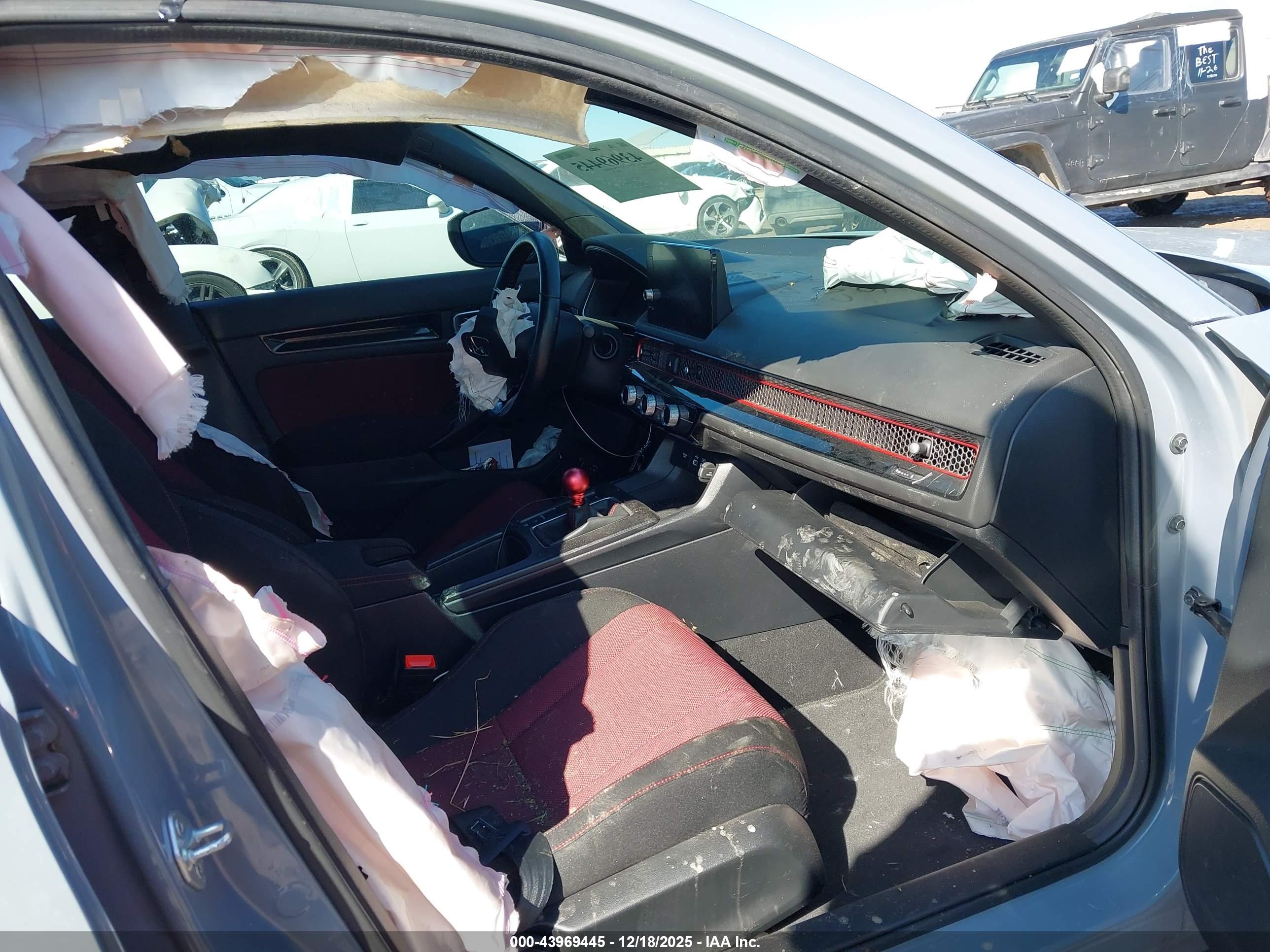 HONDA CIVIC image 5
