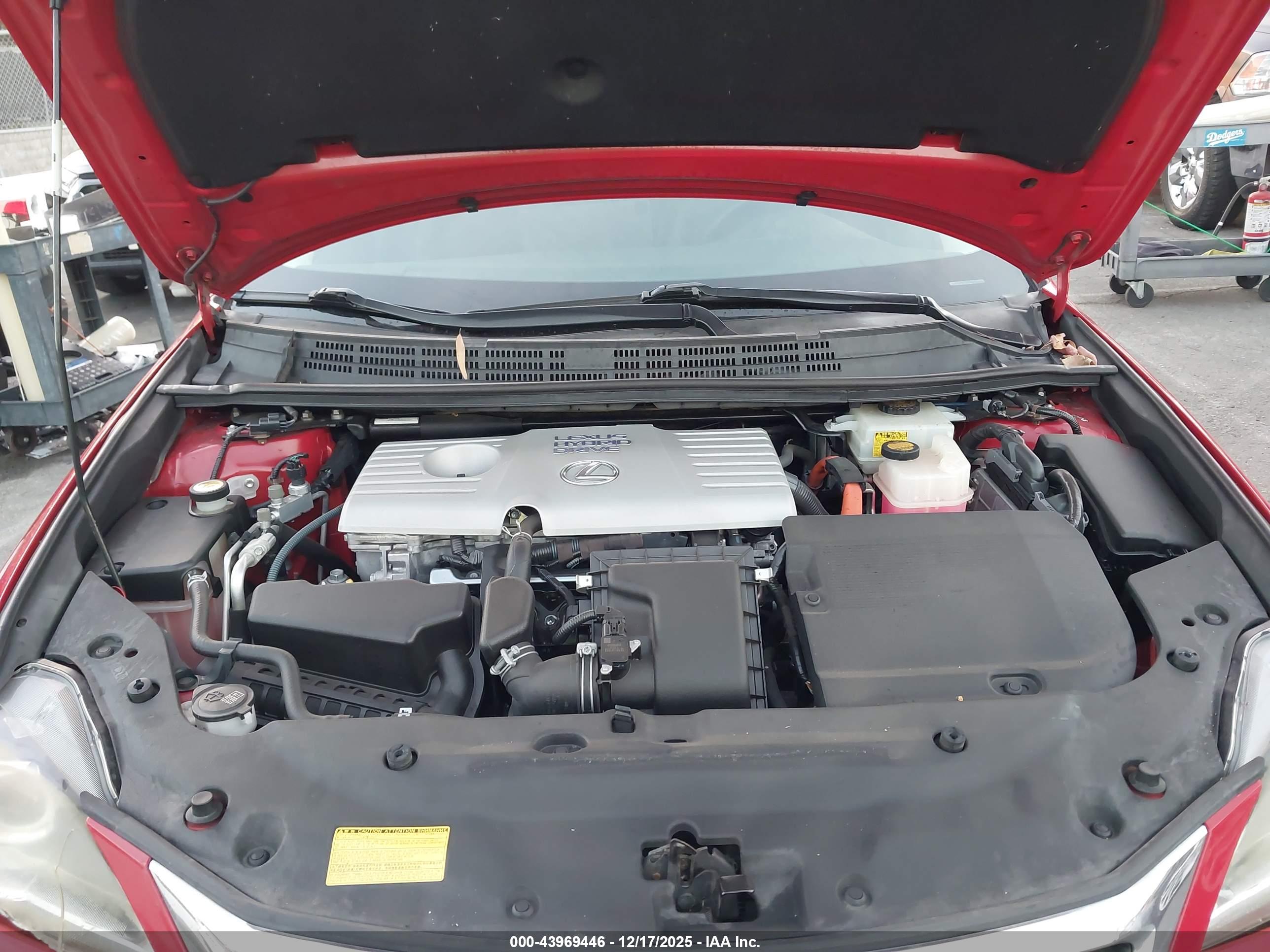 LEXUS CT image 10