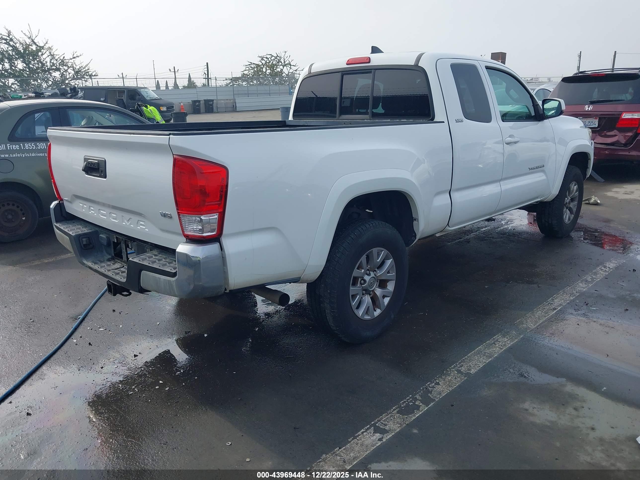 TOYOTA TACOMA image 4