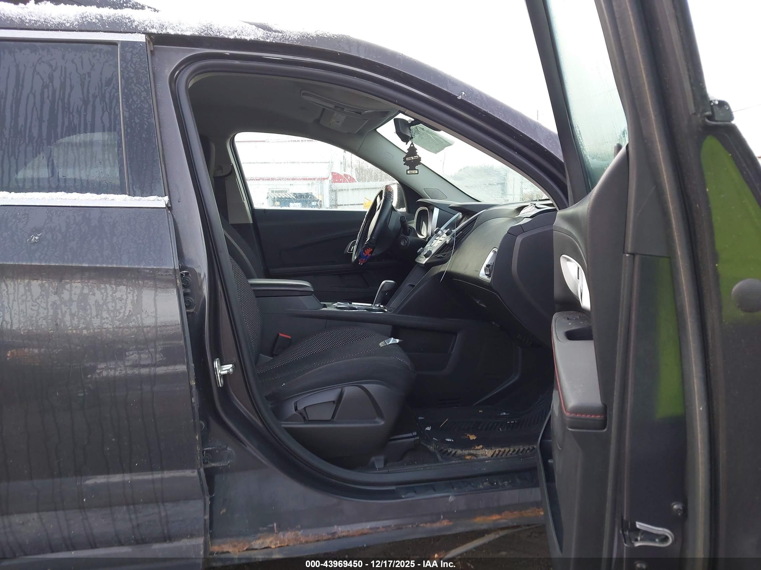 CHEVROLET EQUINOX image 5