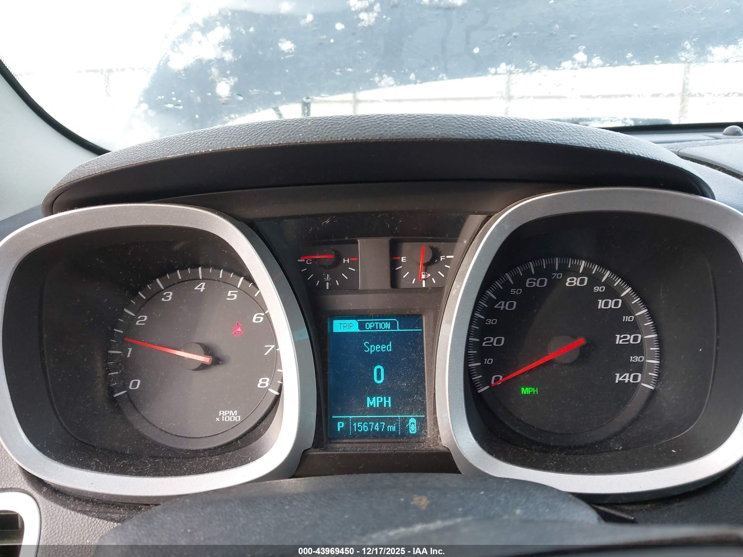 CHEVROLET EQUINOX image 7