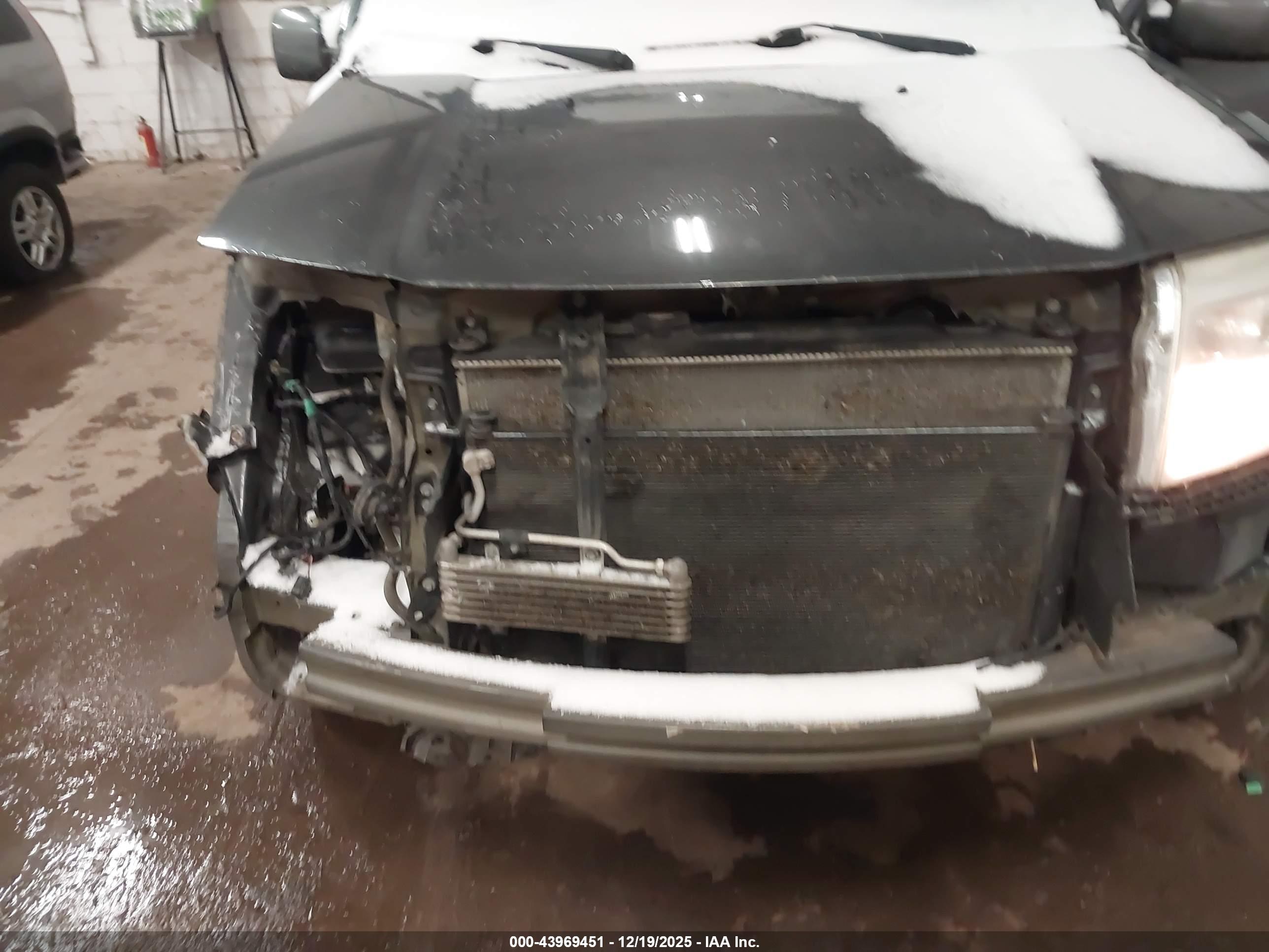 HONDA PILOT image 6