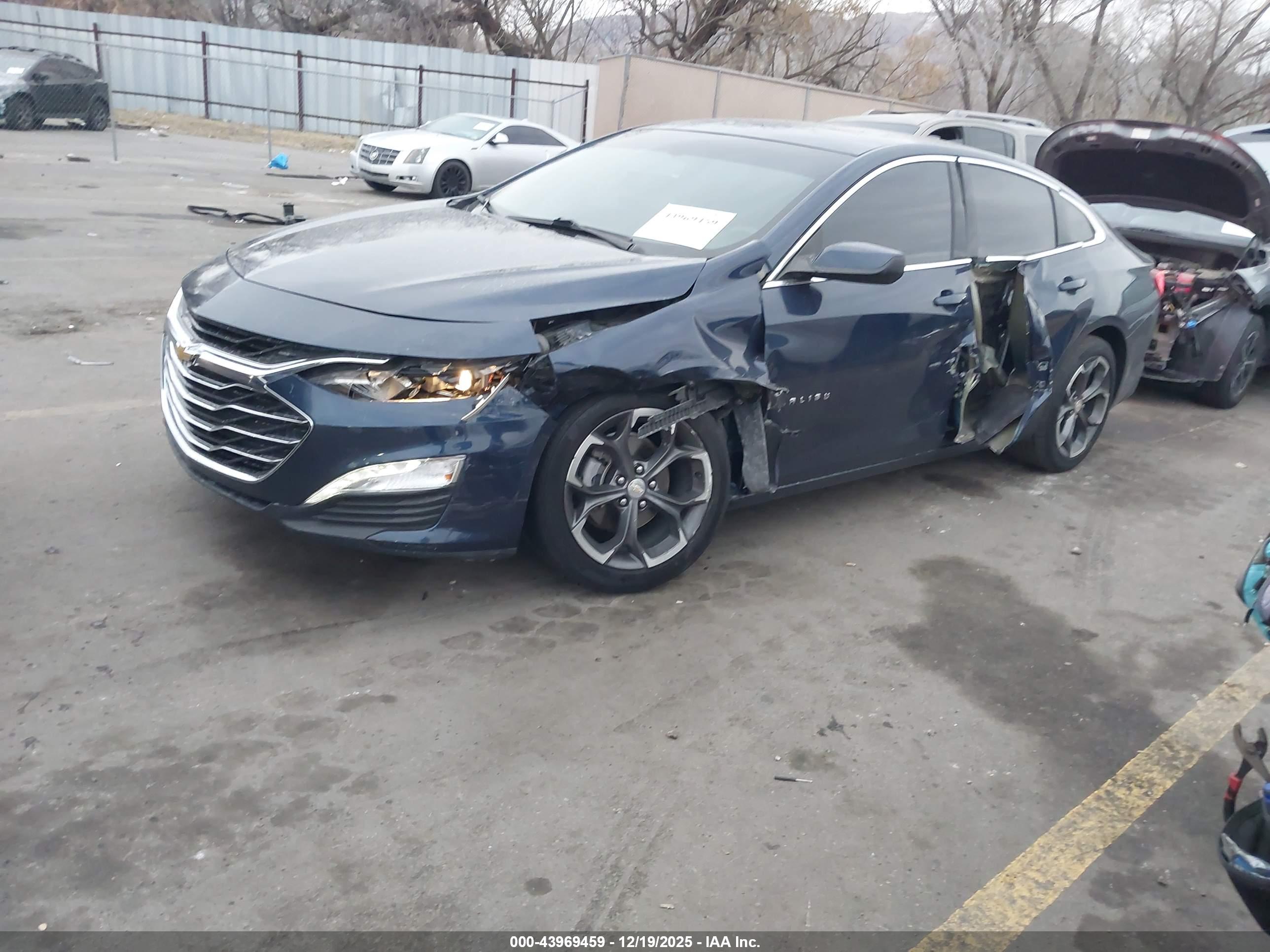 CHEVROLET MALIBU image 2