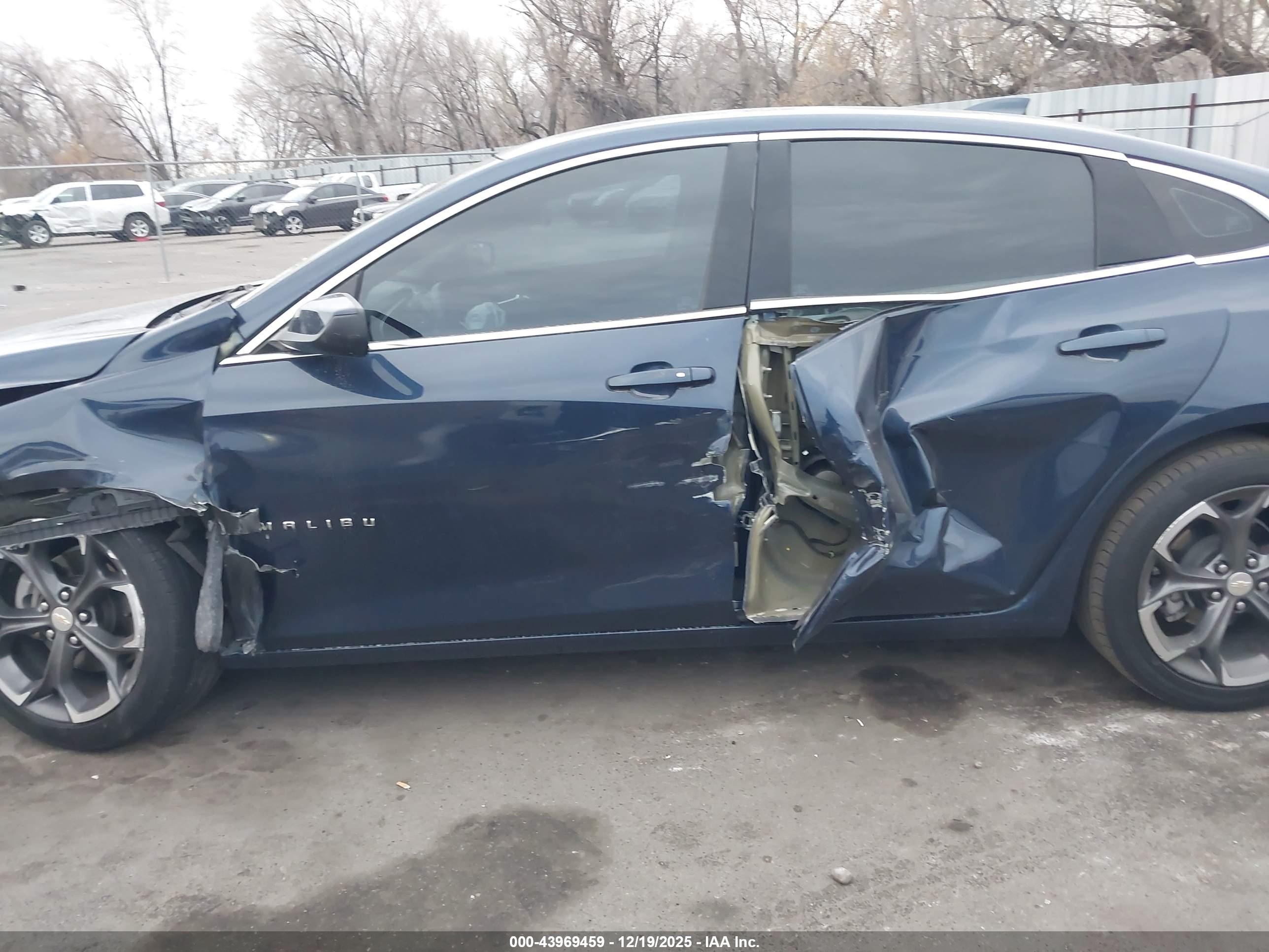CHEVROLET MALIBU image 6