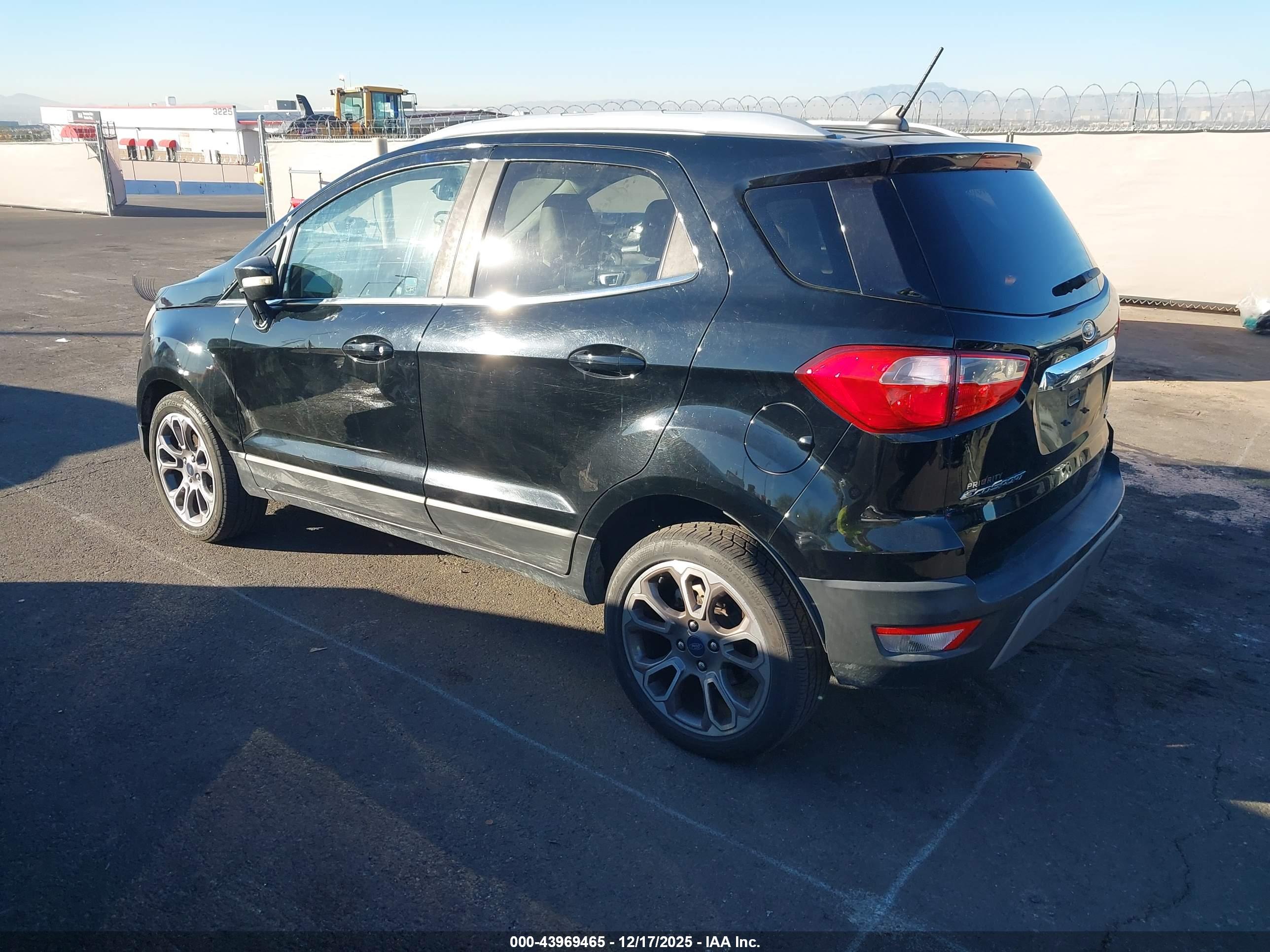 FORD ECOSPORT image 3