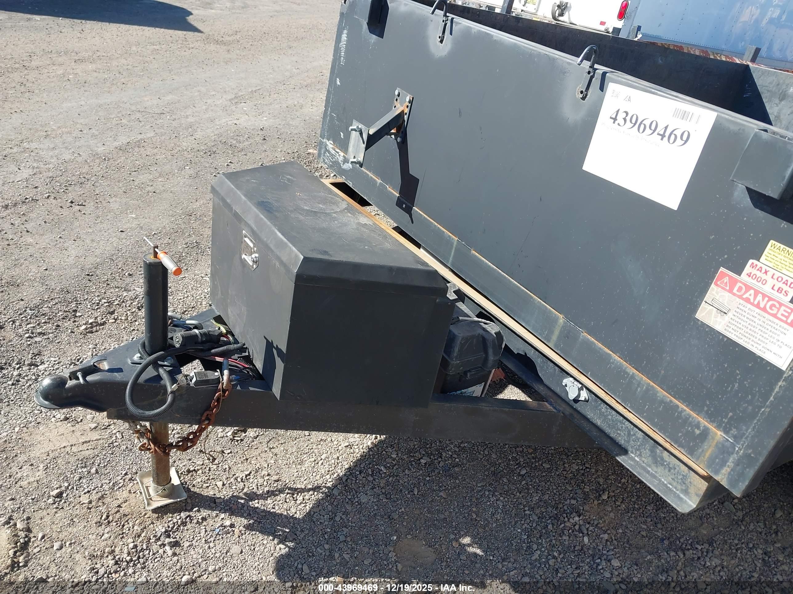 A 10FT image 10