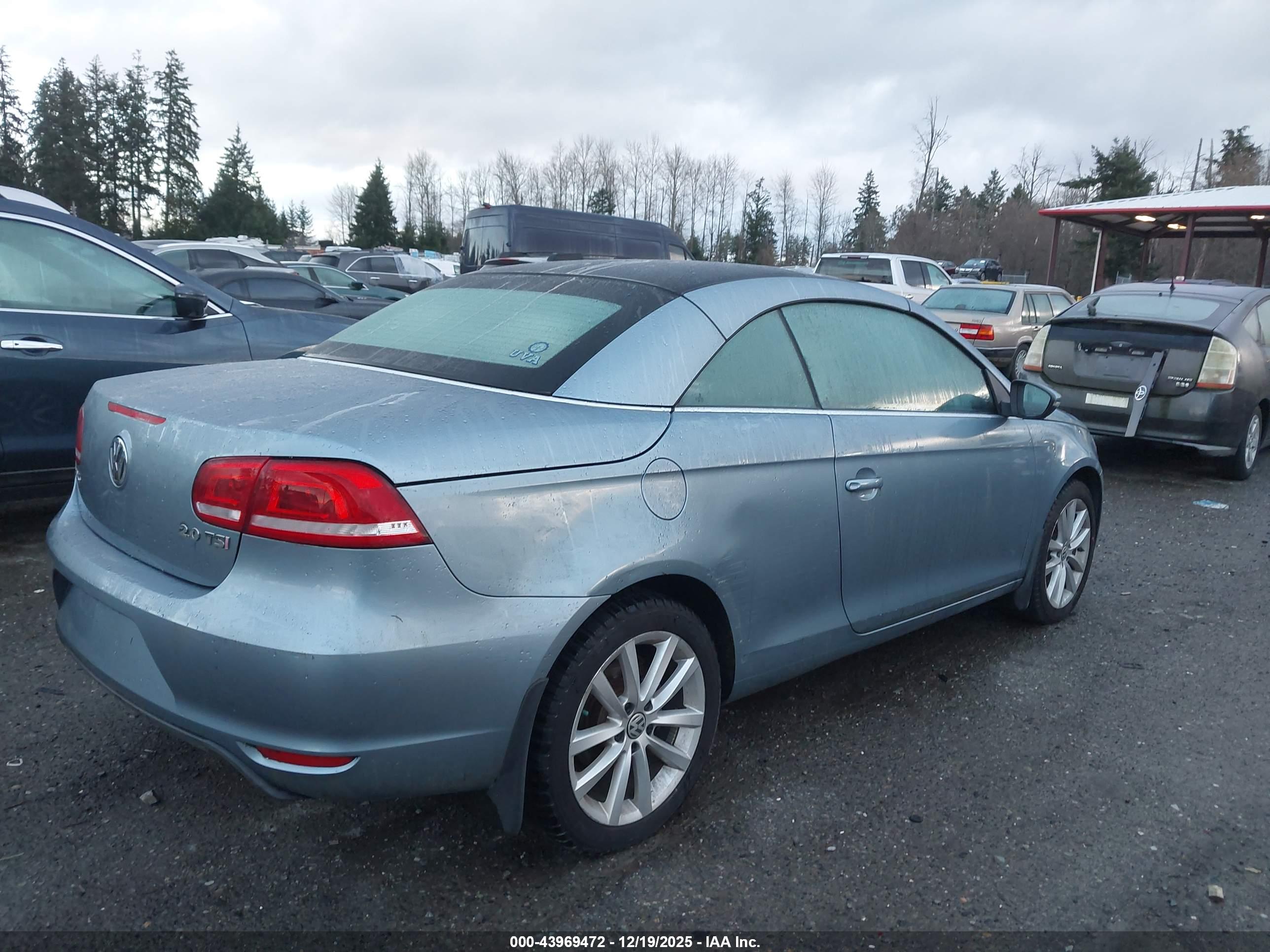 VOLKSWAGEN EOS image 6