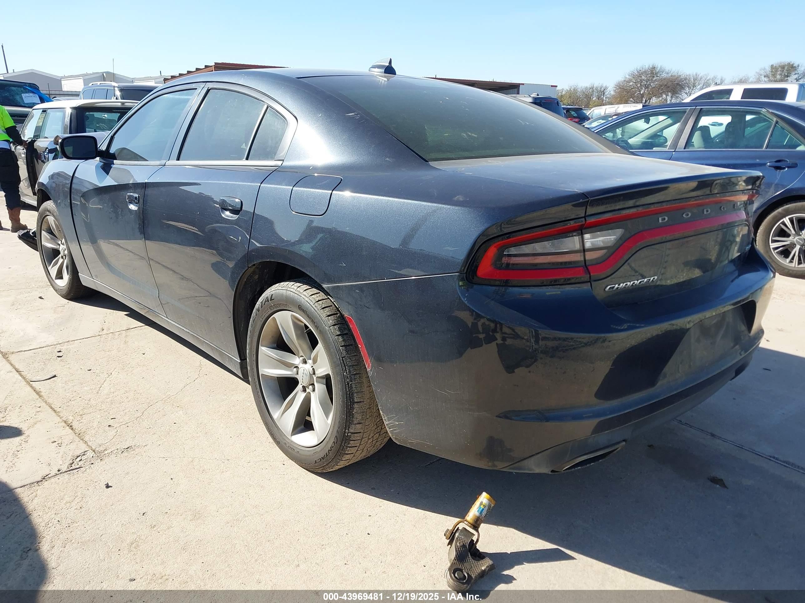 DODGE CHARGER image 3