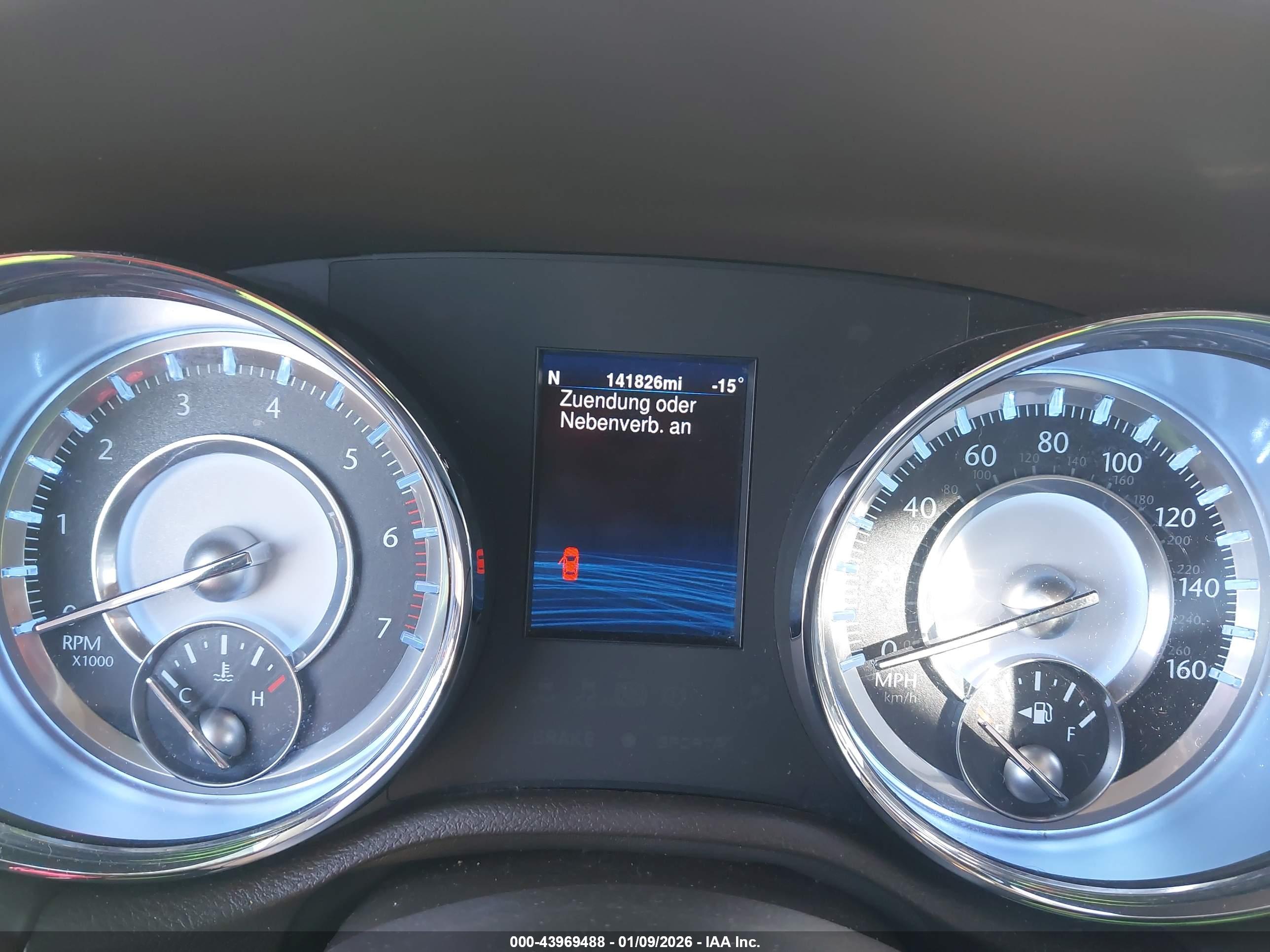 CHRYSLER 300C image 7