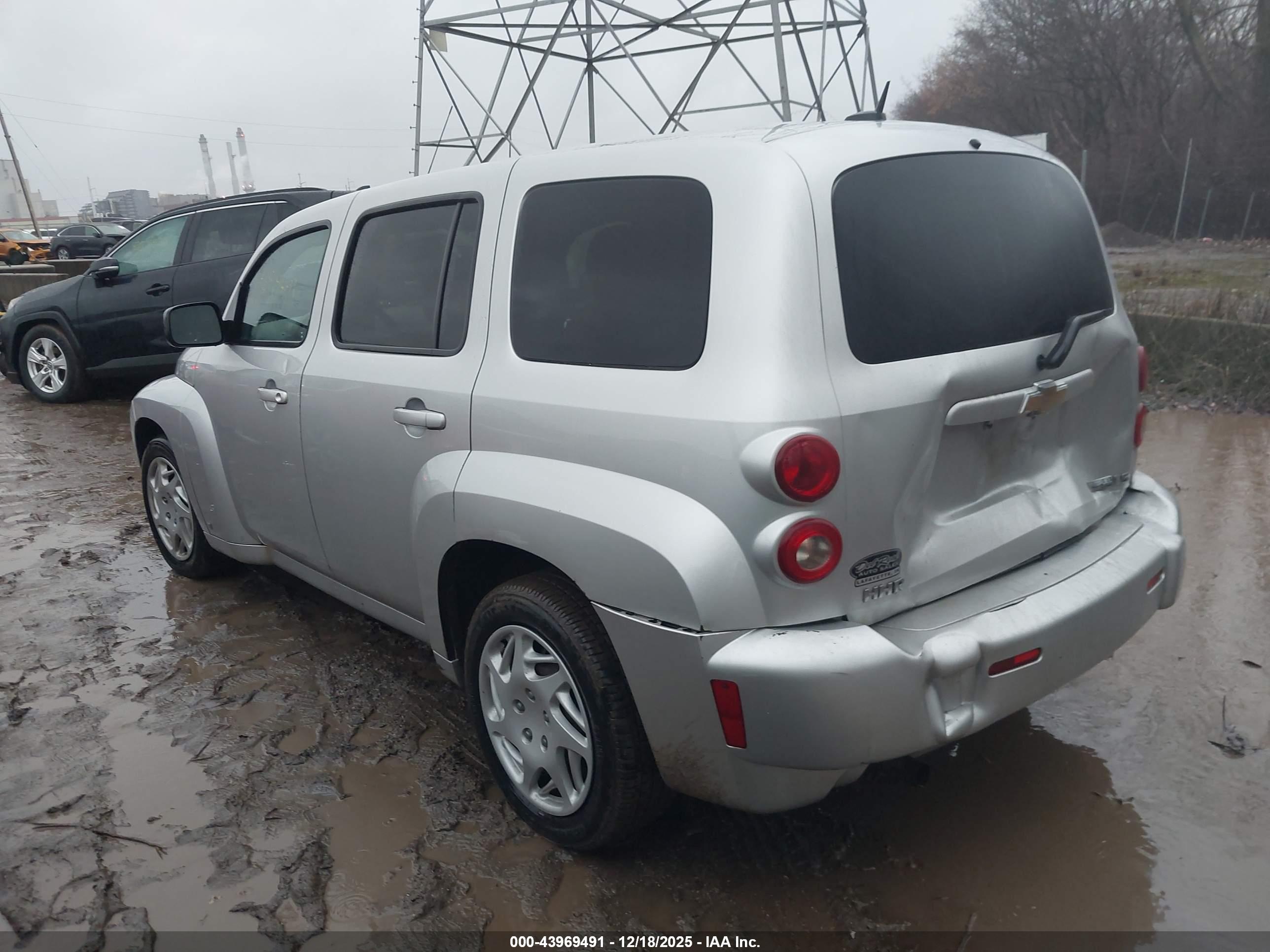 CHEVROLET HHR image 3