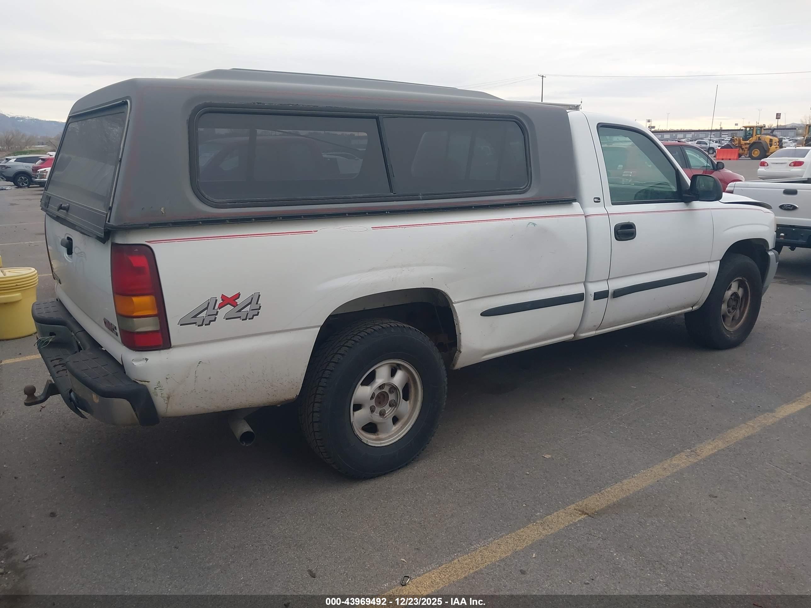 GMC SIERRA image 4