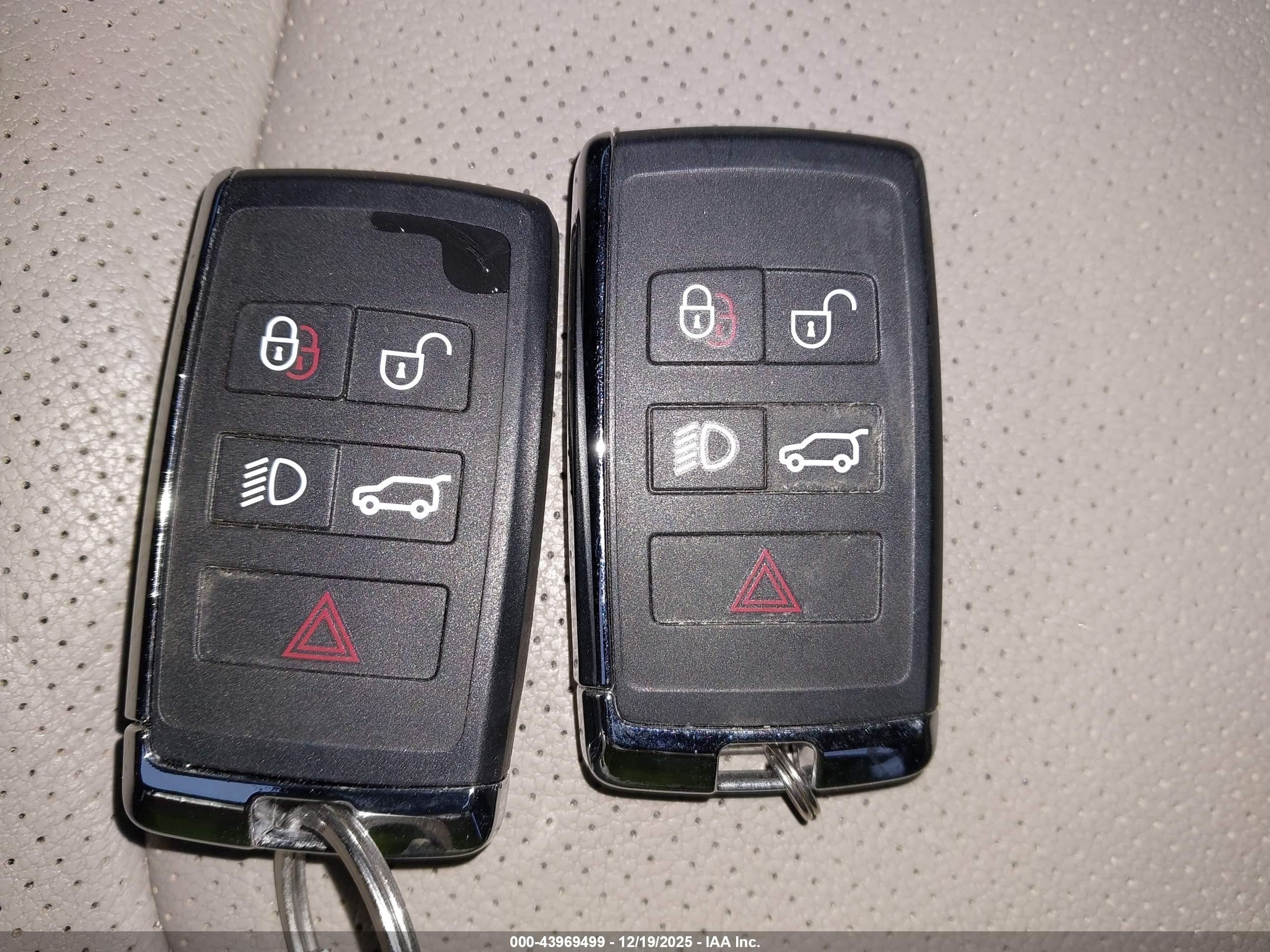 LAND ROVER image 11
